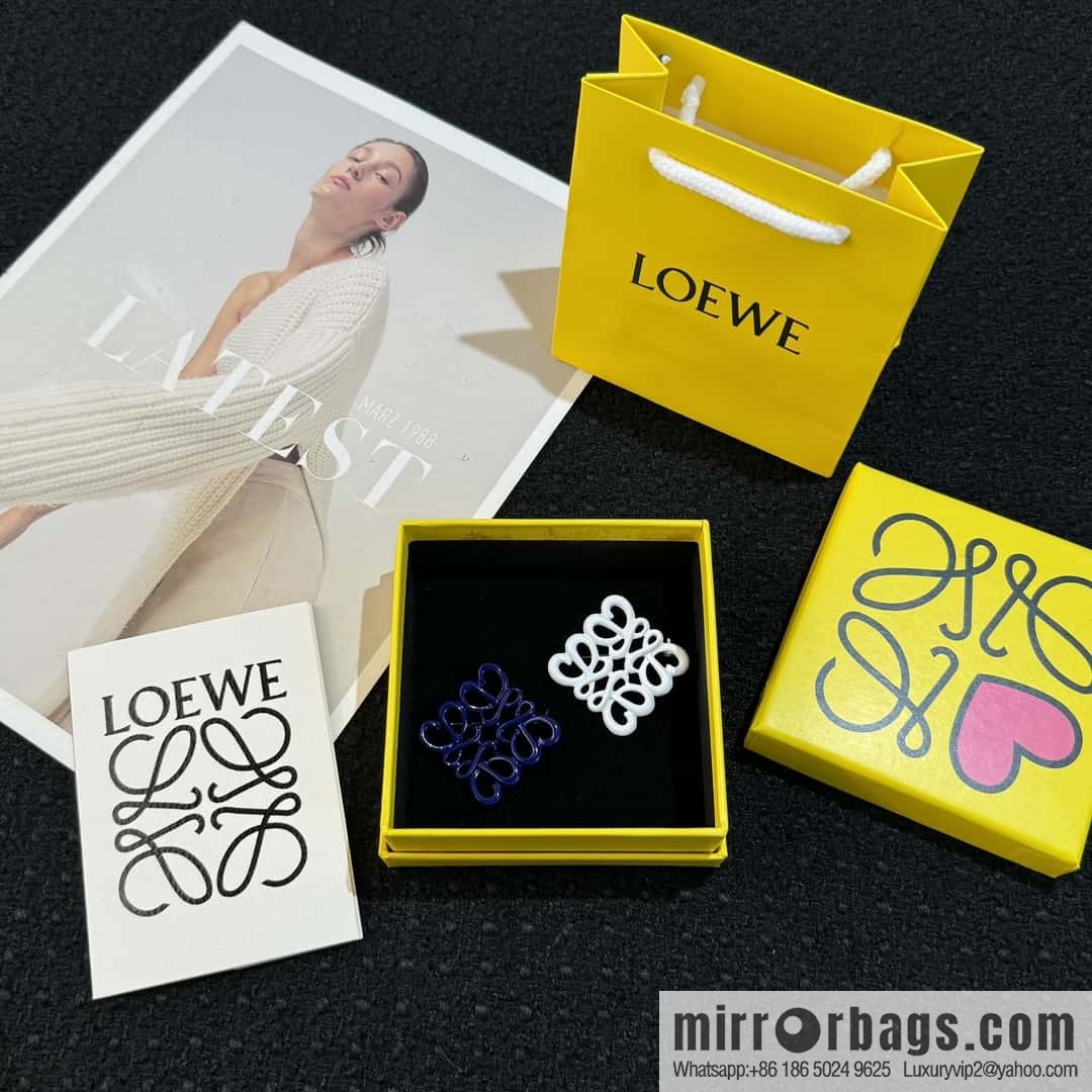 LOEWE Square Mooncake Brooch