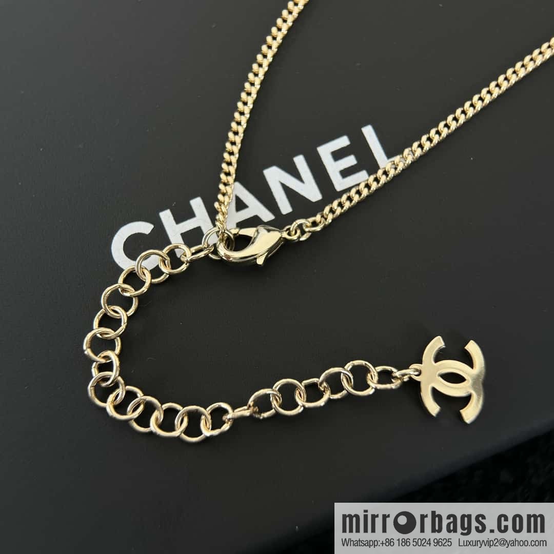 ❗️New ❗️ ☀️ New ☑️ Chanel Double C Round Necklace ☀️