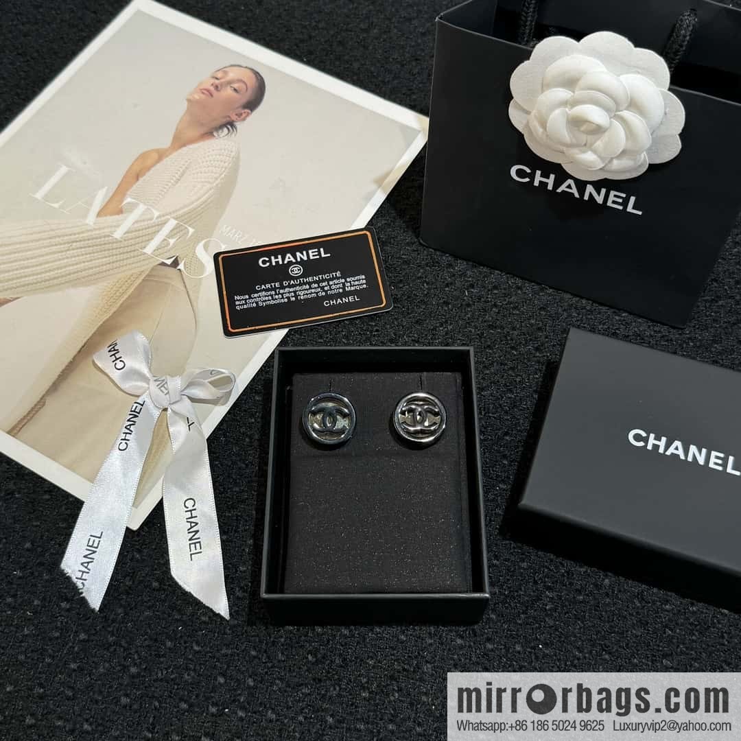 ❗️New ❗️☀️ new ☑️ chanel c1 double c round acrylic stud earrings ☀️