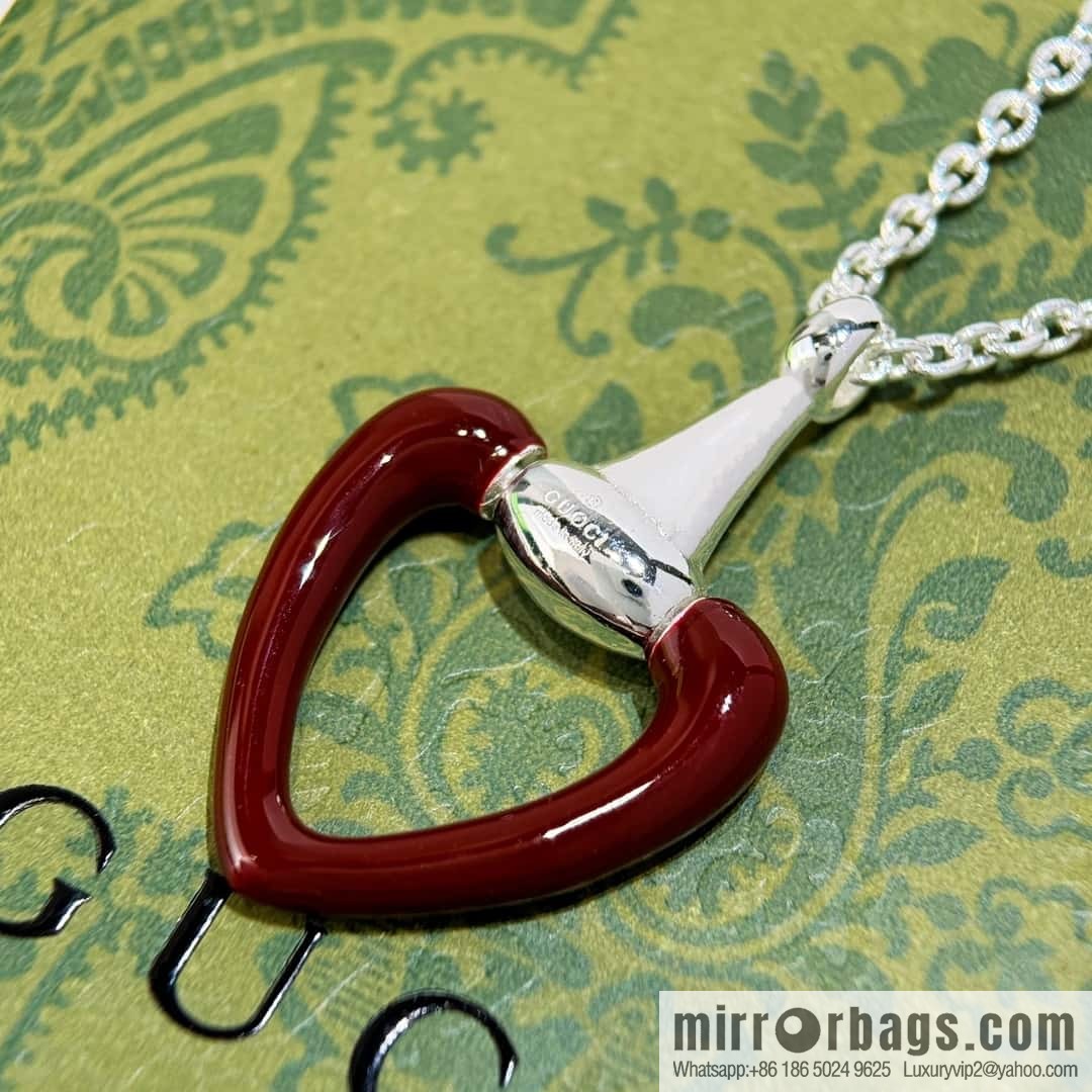 ❗️New ❗️☀ New Gucci Gucci peach heart love necklace ☀