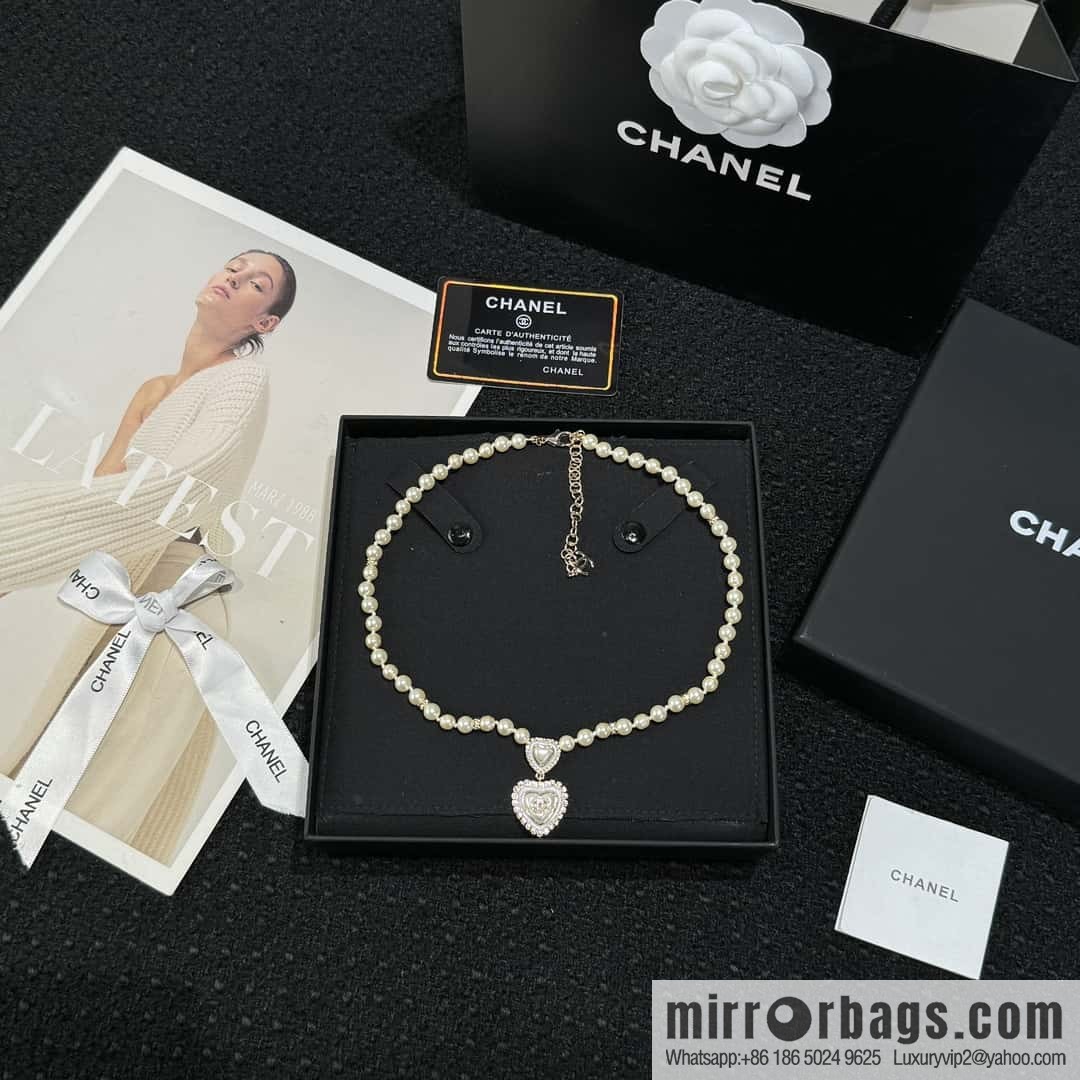 ☀️New ☑️ Chanel peach heart love pearl necklace
