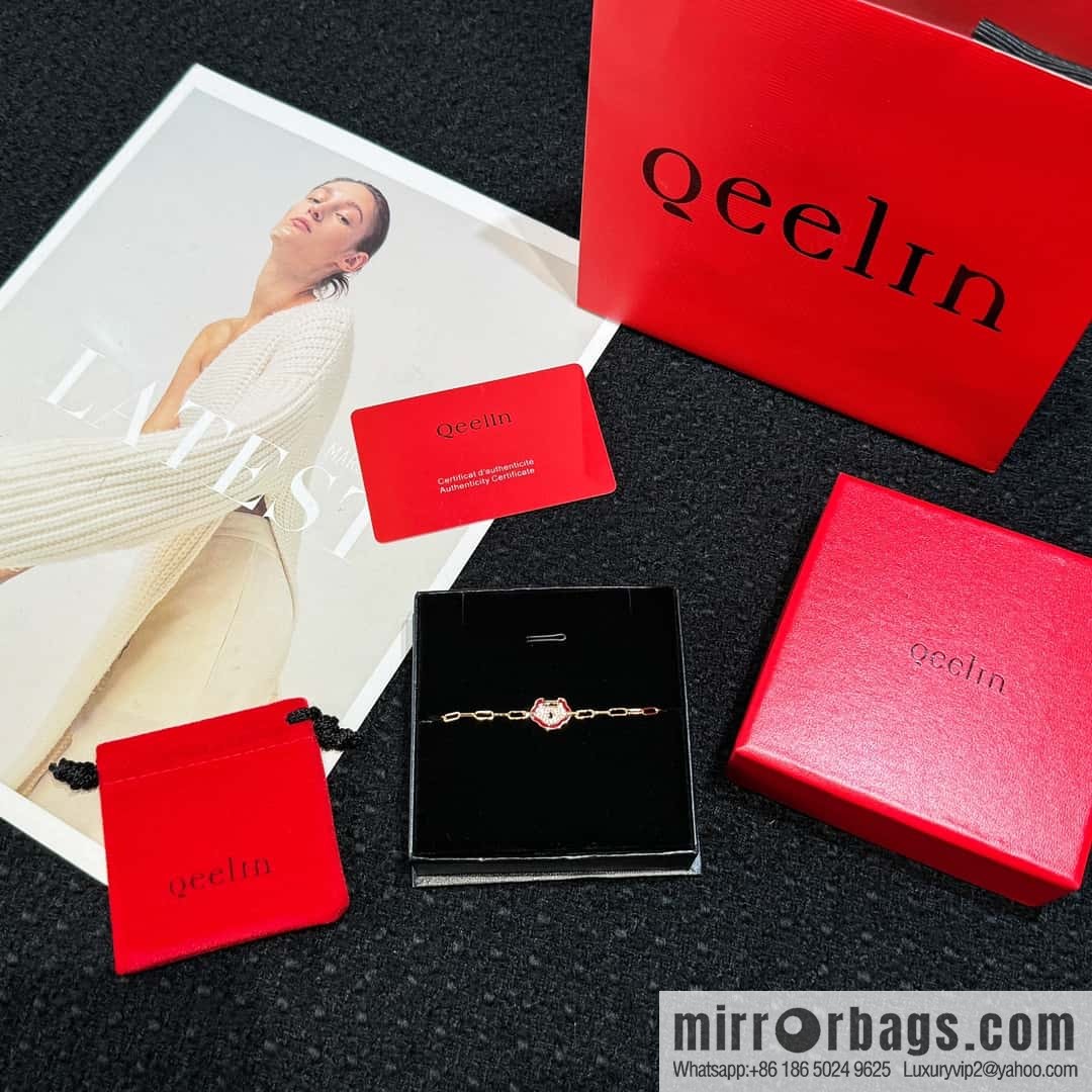 Qeelin Yu Yi Ruyi lock bracelet
