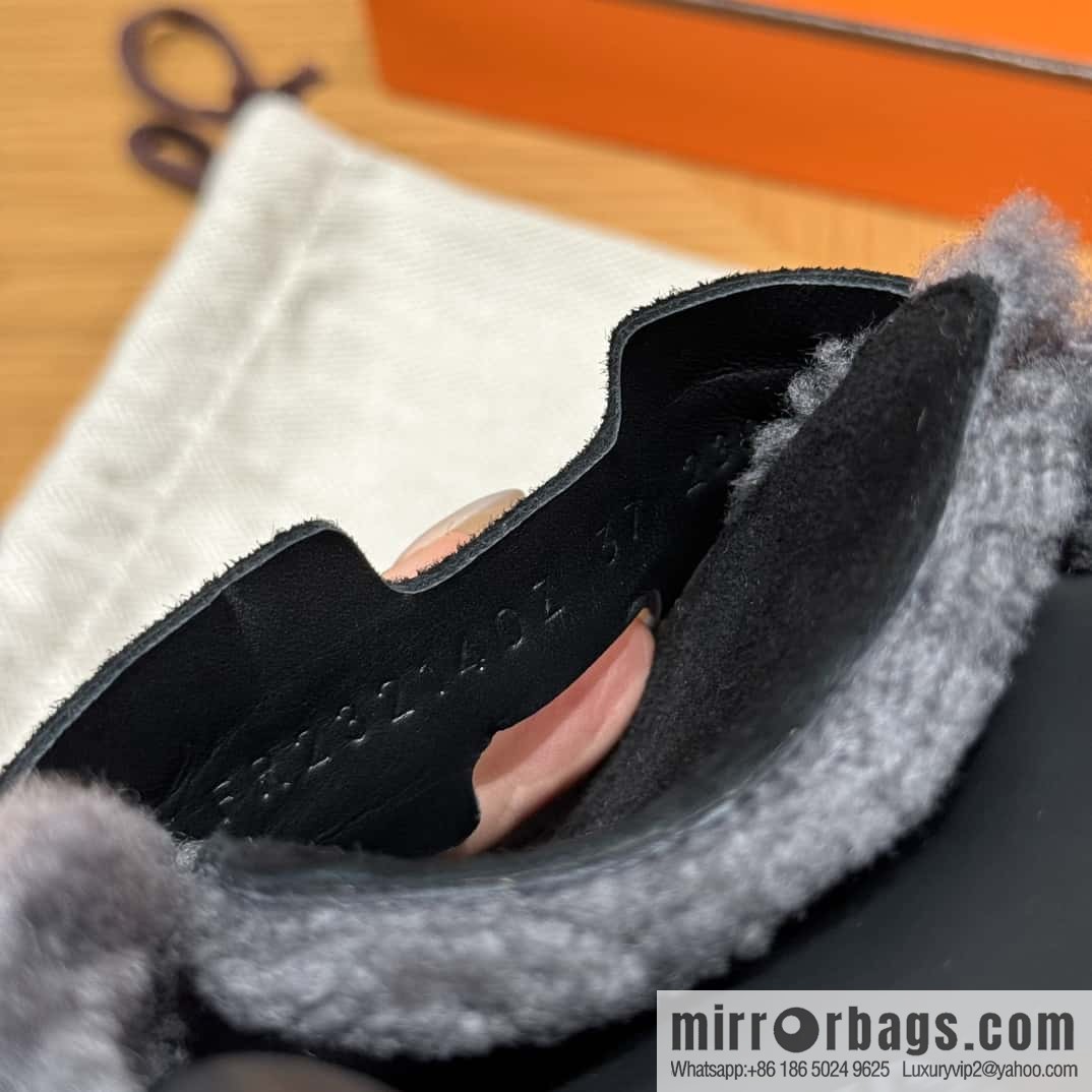 HERMES 190 Go Muller shoes, black/Noir suede calf leather/Suede calf leather