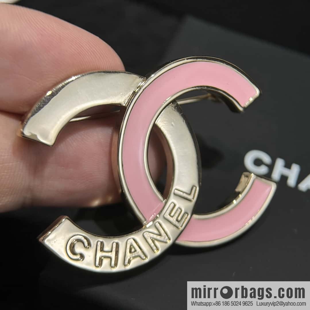 ❗️New ❗️ Chanel brooch ☀️ new ☑️ Chanel double c brooch ☀️