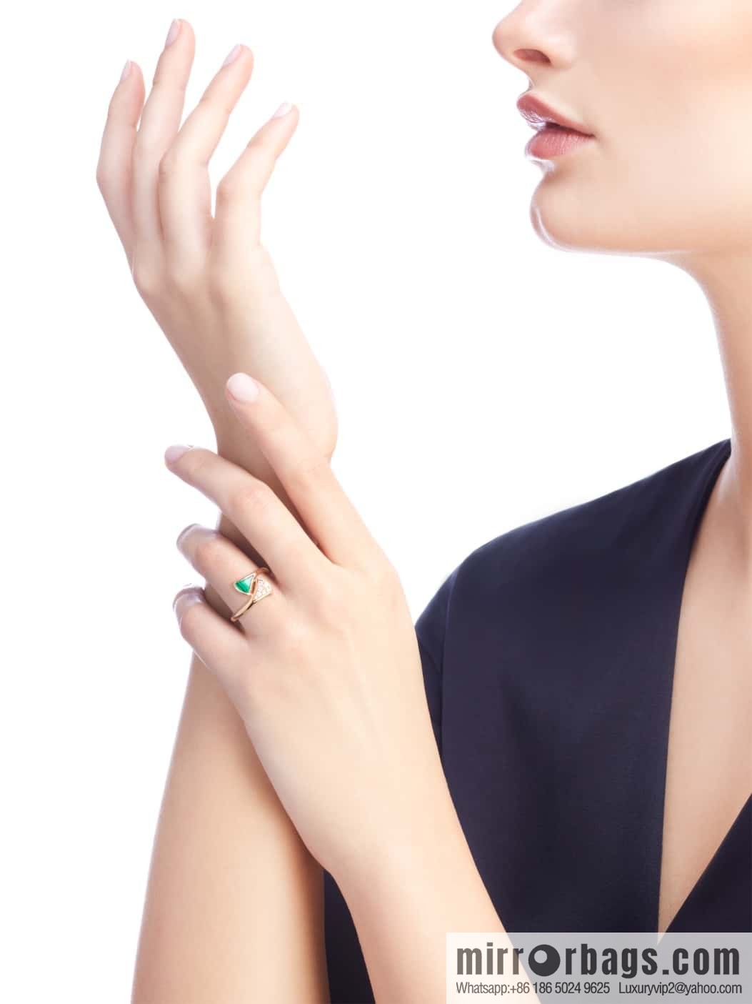 BVLGARI DIVAS'DREAM Malachite White Fritillary Fan Ring