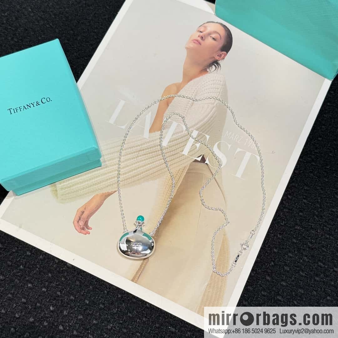 ❗️New ❗️ New ☑️ TIFFANY & Co. Glossy wine jug kettle necklace
