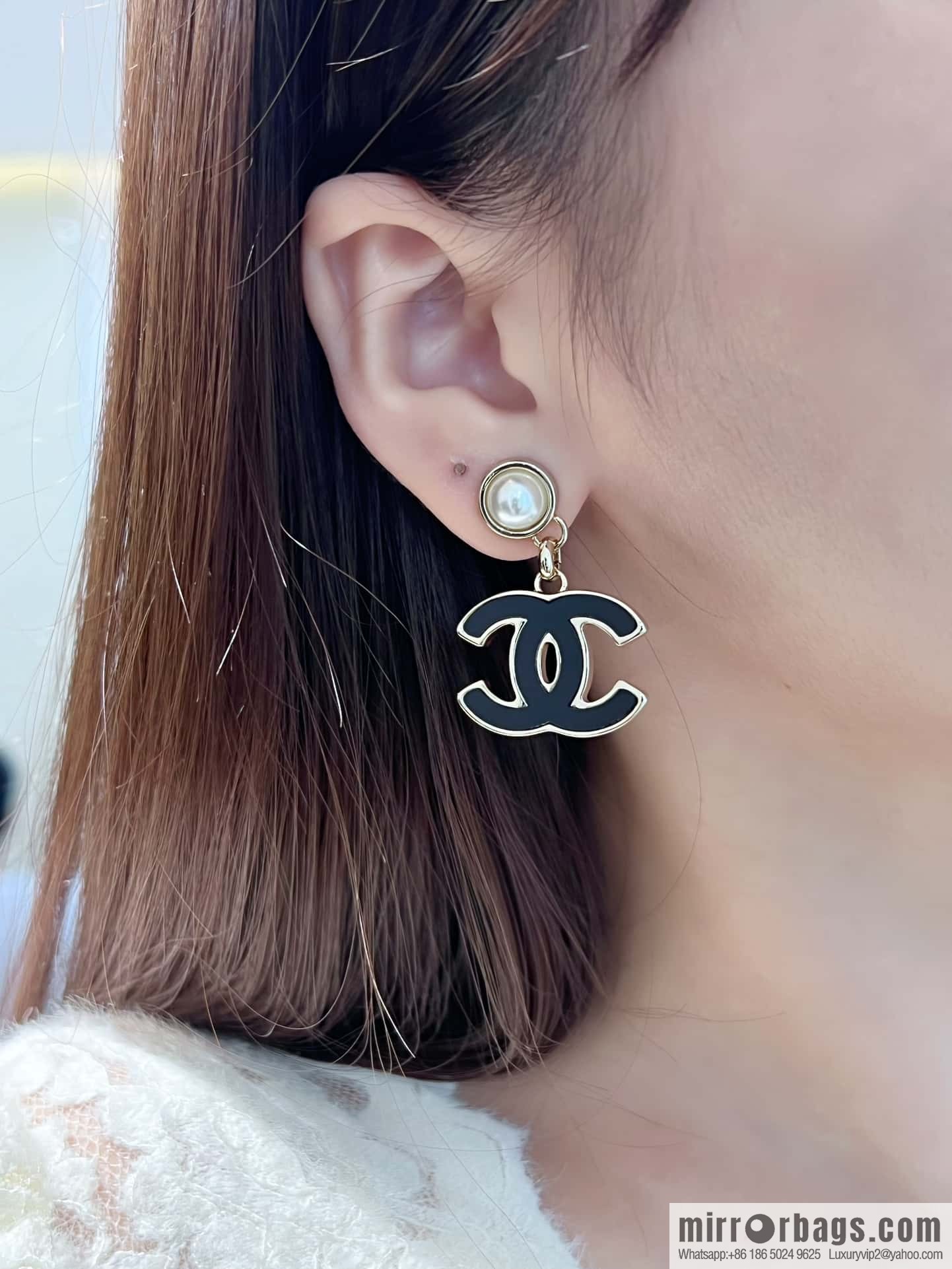 ❗️New ❗️☀️ new ☑️ chanel c2 double c black stud earrings ☀️