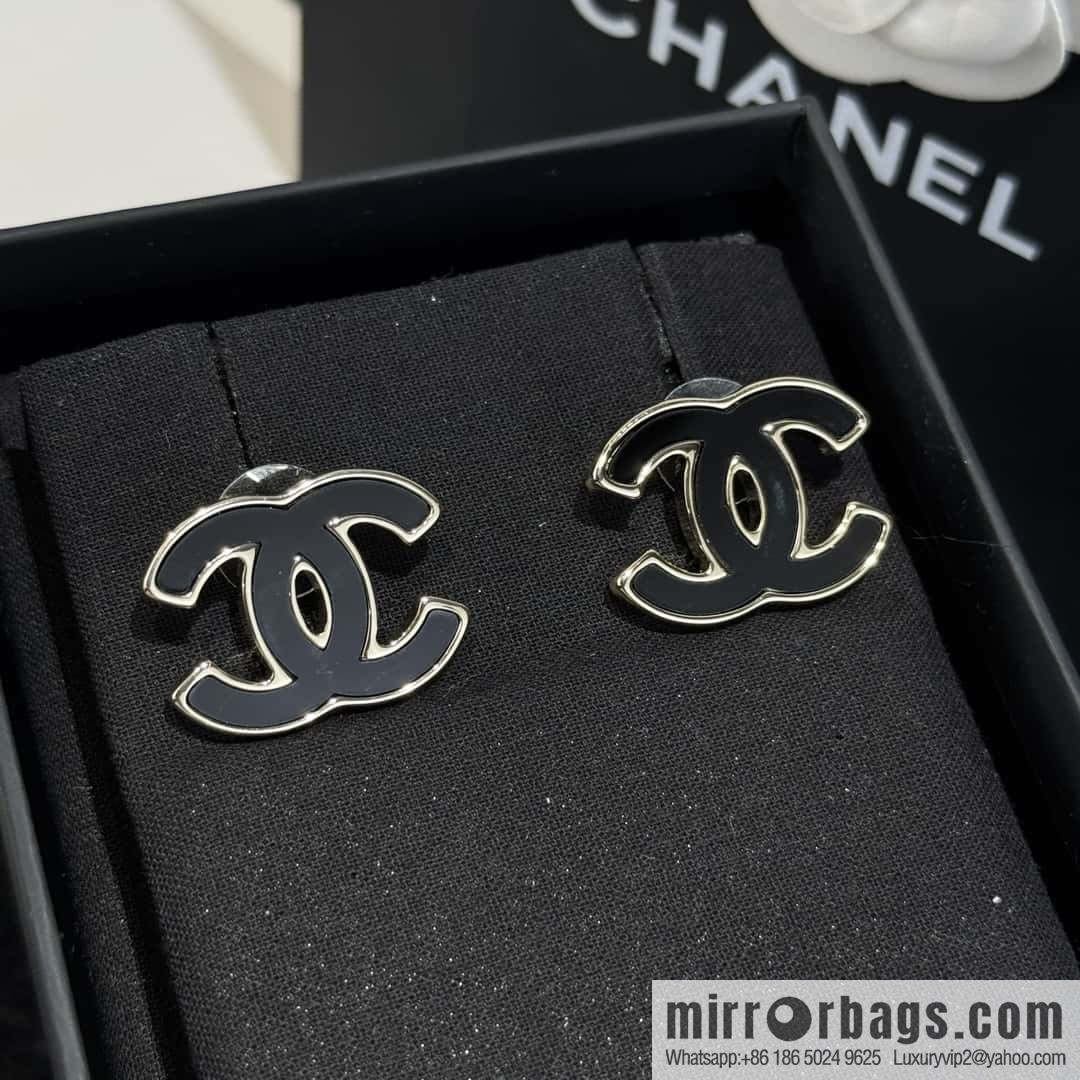 ❗️New ❗️☀️ new ☑️ chanel c1 double c black stud earrings ☀️