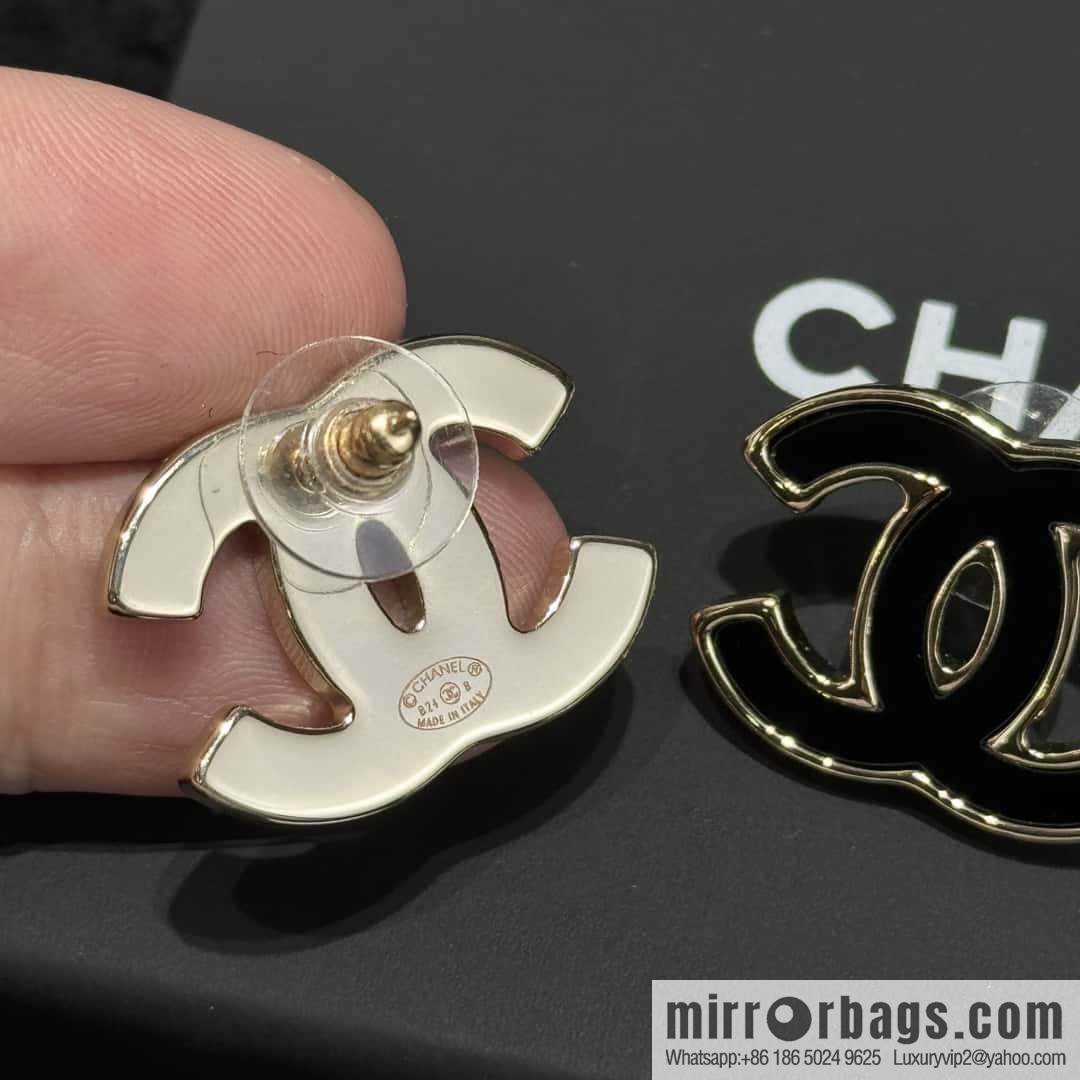 ❗️New ❗️☀️ new ☑️ chanel c1 double c black stud earrings ☀️