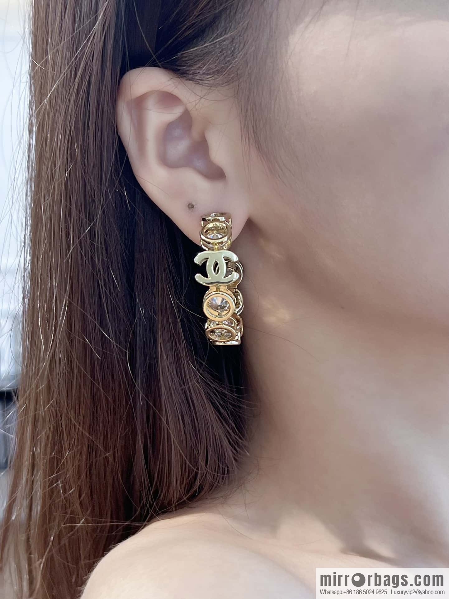❗️New ❗️☀️ New ☑️ Chanel semi-round double c round diamond stud earrings ☀️
