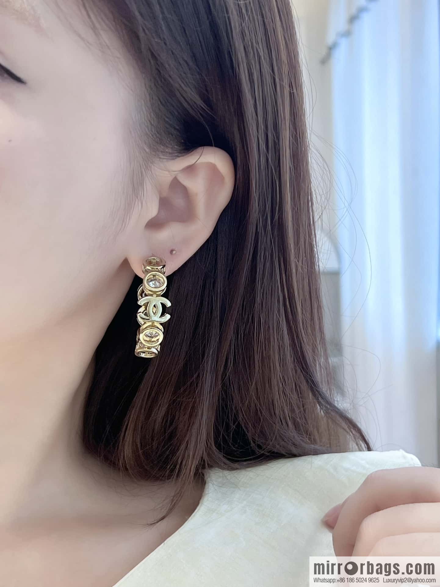 ❗️New ❗️☀️ New ☑️ Chanel semi-round double c round diamond stud earrings ☀️