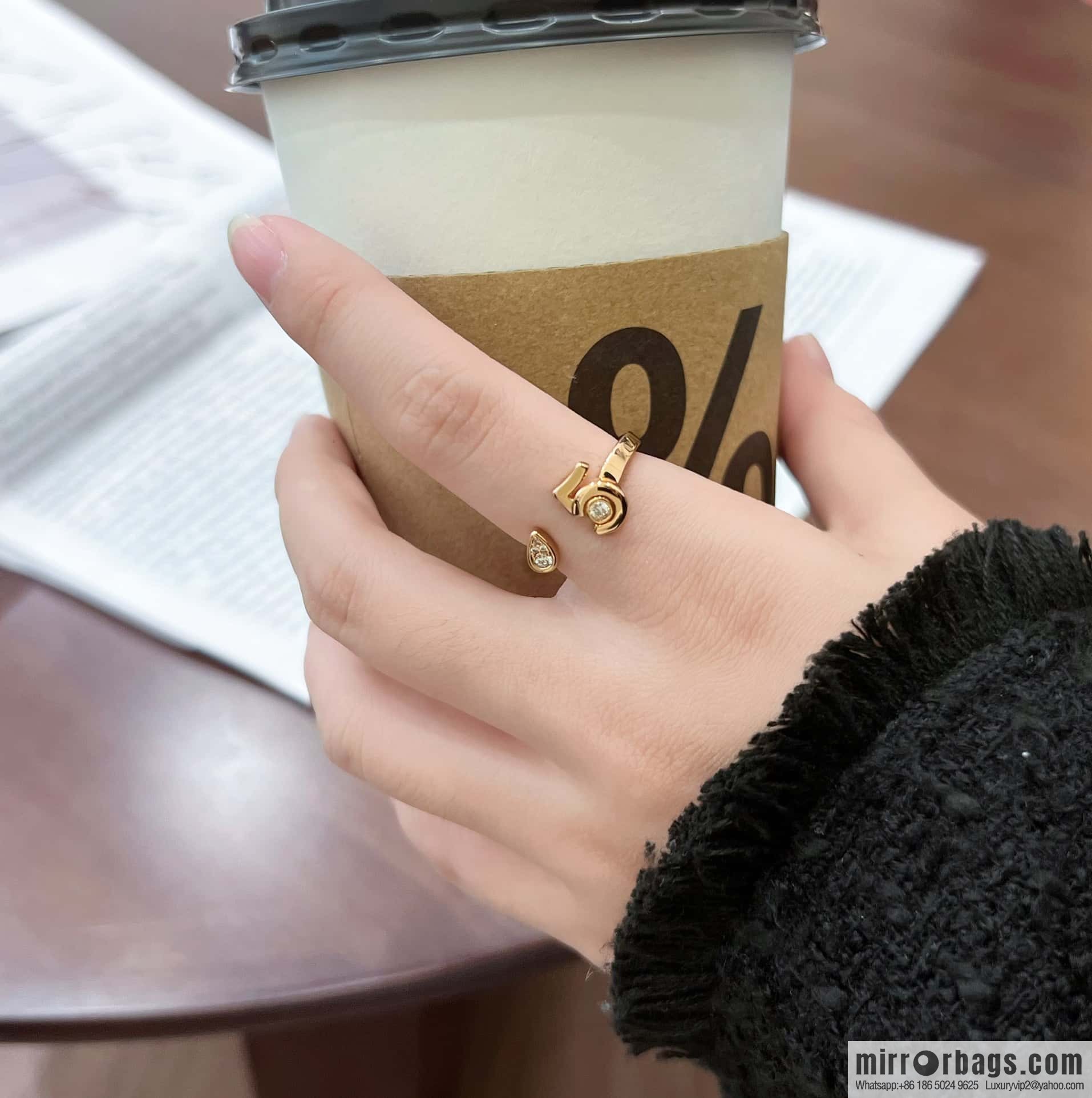 ❗️New ❗️☀️ New ☑️ Chanel COCO series 5-character ring ☀️
