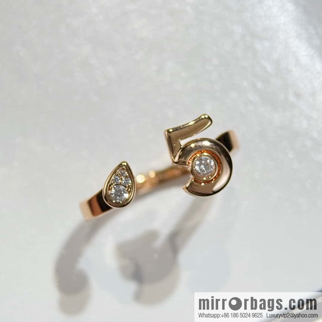 ❗️New ❗️☀️ New ☑️ Chanel COCO series 5-character ring ☀️