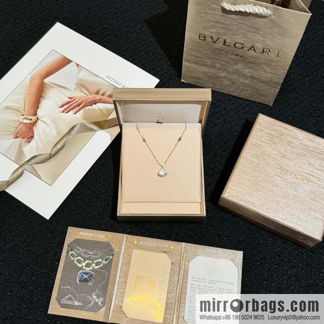 ❗️🎁 ☀️ Original ☀ BVLGARI DIVAS'DREAM Pink Diamond White Fritillary Fan Necklace  ☀️