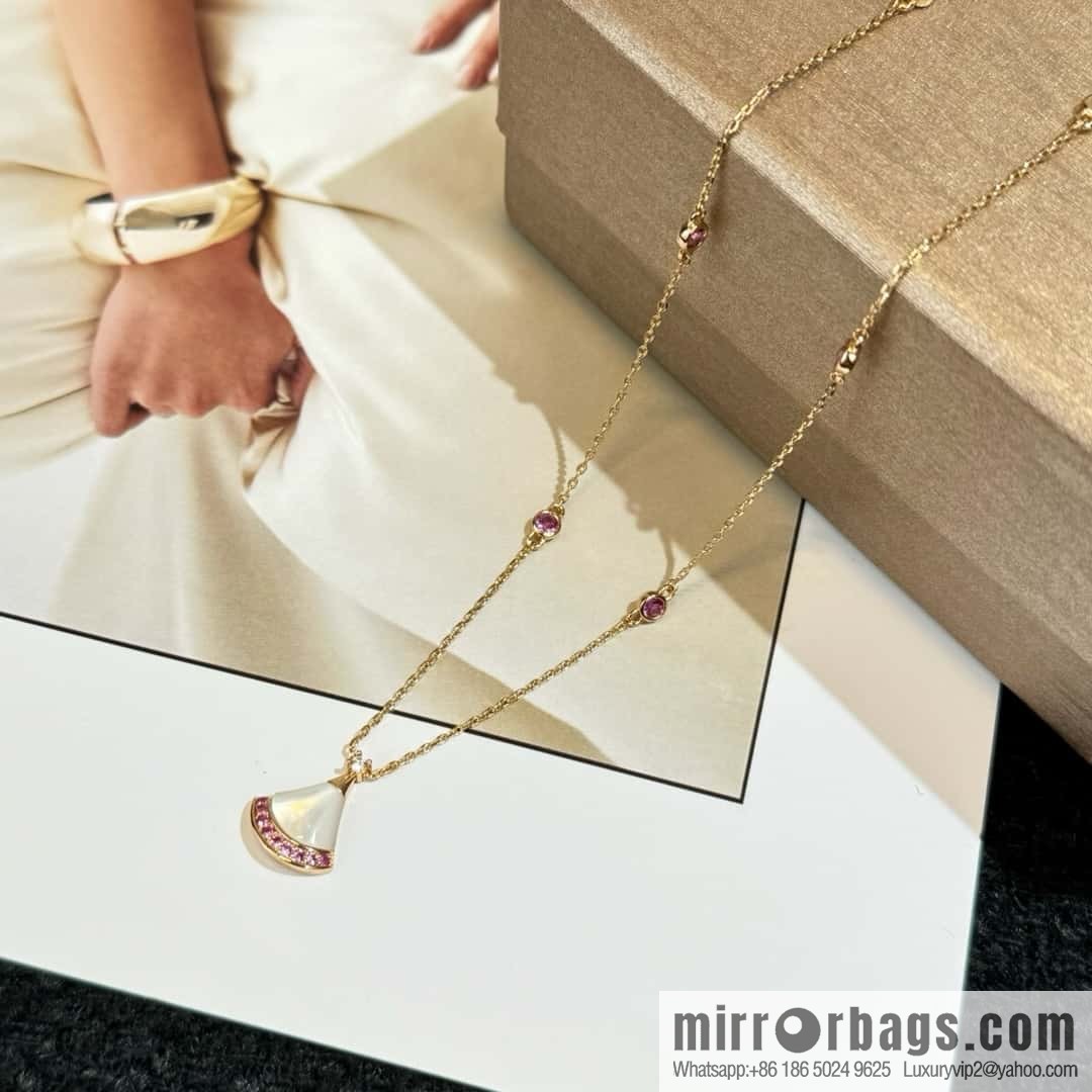 ❗️🎁 ☀️ Original ☀ BVLGARI DIVAS'DREAM Pink Diamond White Fritillary Fan Necklace  ☀️