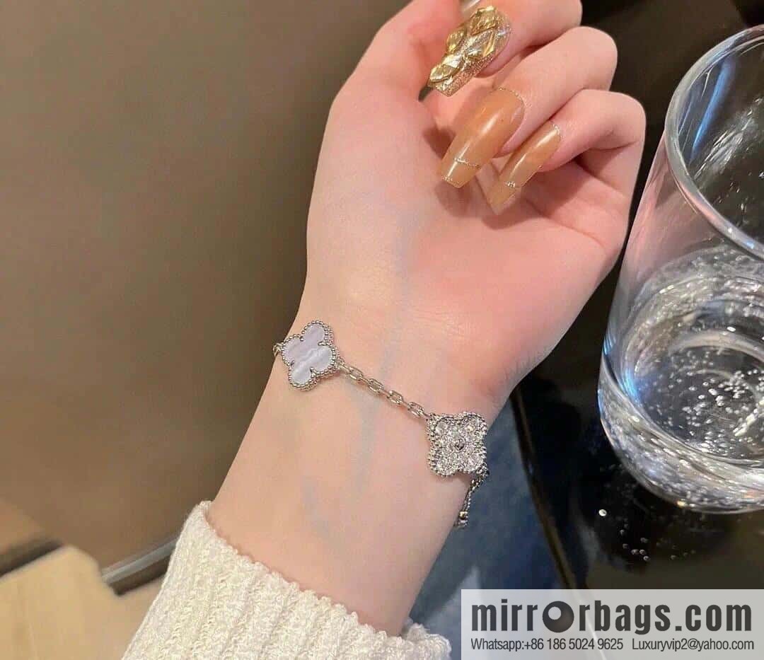 ❗️CNC Version ❗️ ☀️ Van Cleef & Arpels Diamond Purple Chalcedony Clover Five Flowers Bracelet ☀