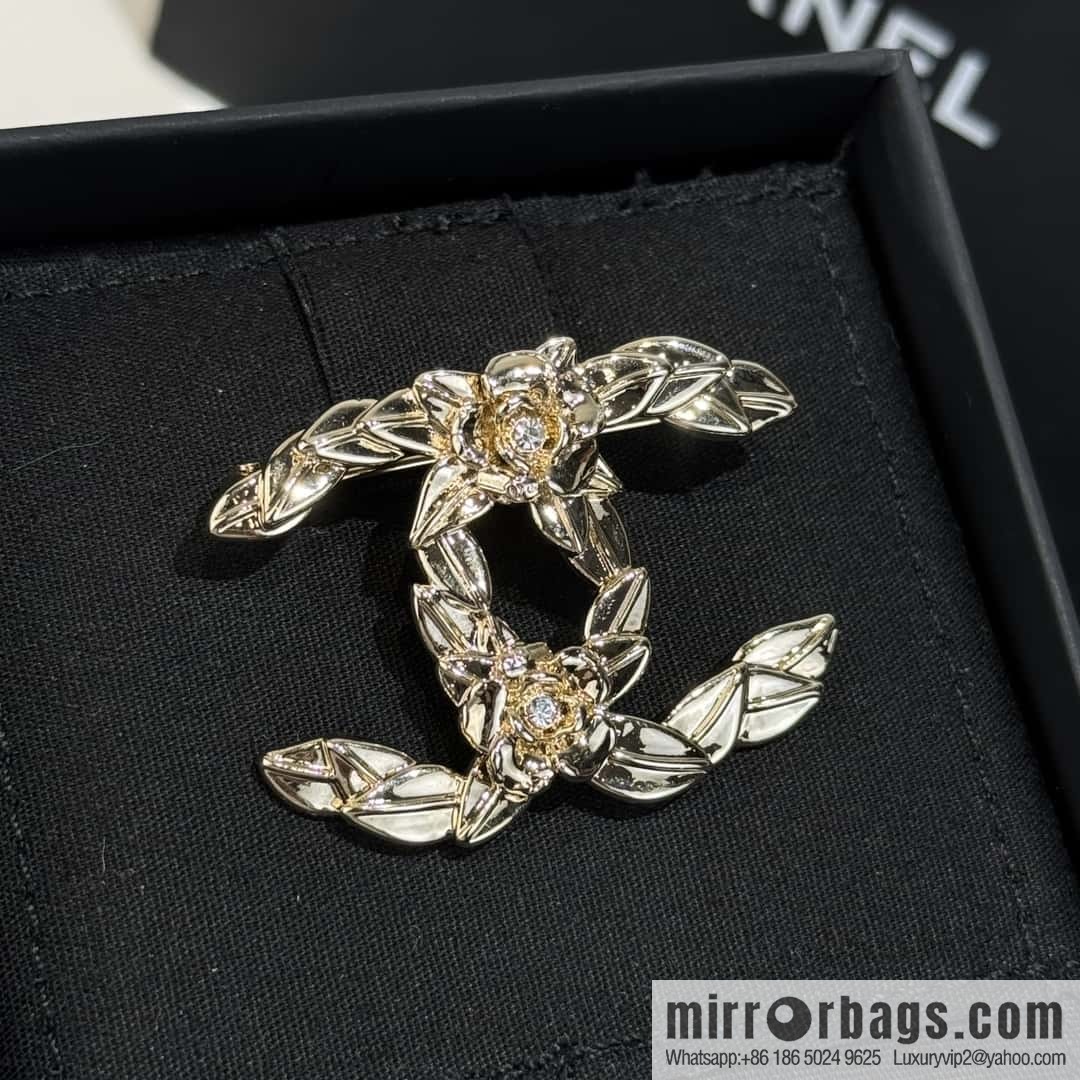 ❗️New ❗️☀️ New ☑️ Chanel Double C Brooch ☀️