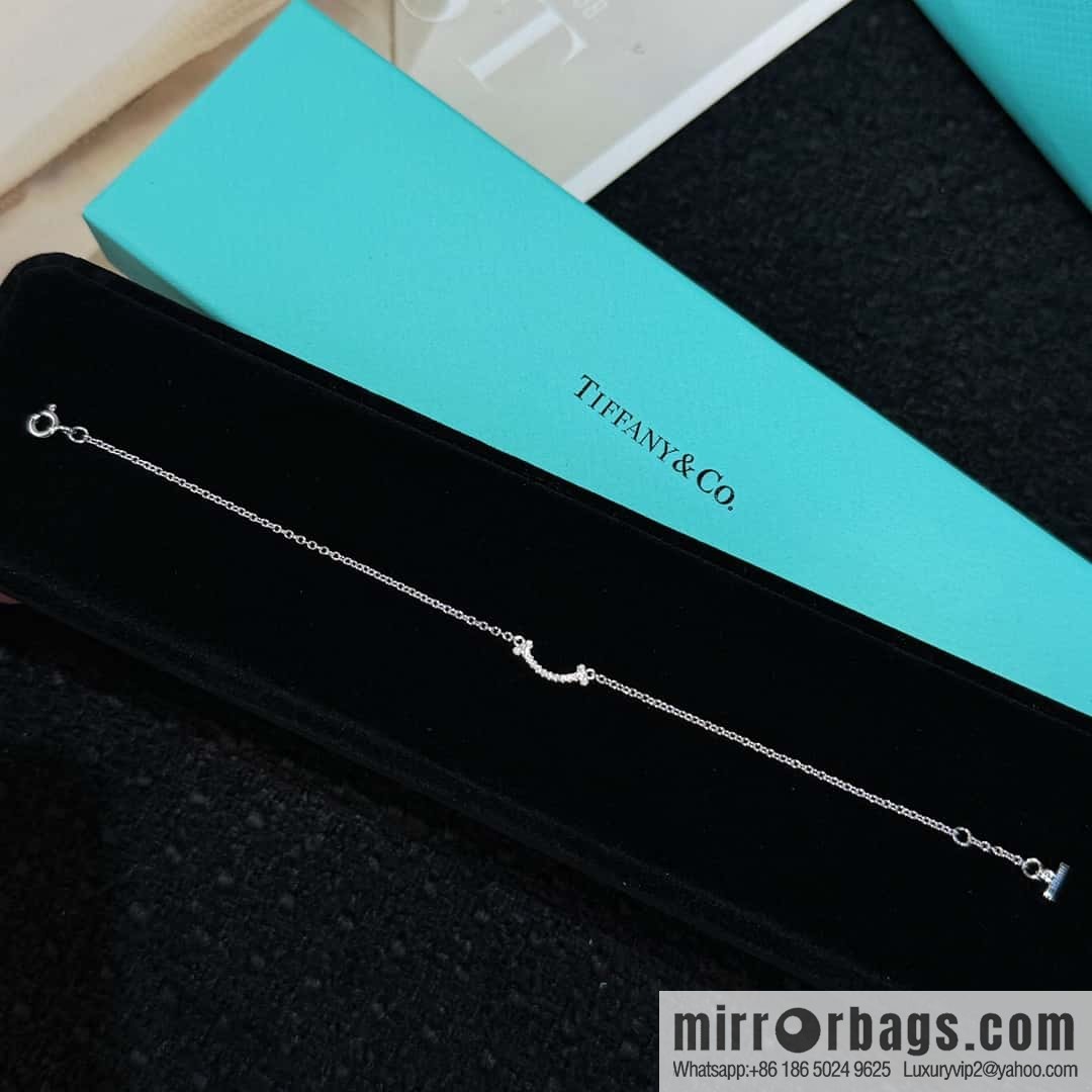 ❗️New ❗️ ☀️ Tiffany & co, classic smile bracelet ☀️