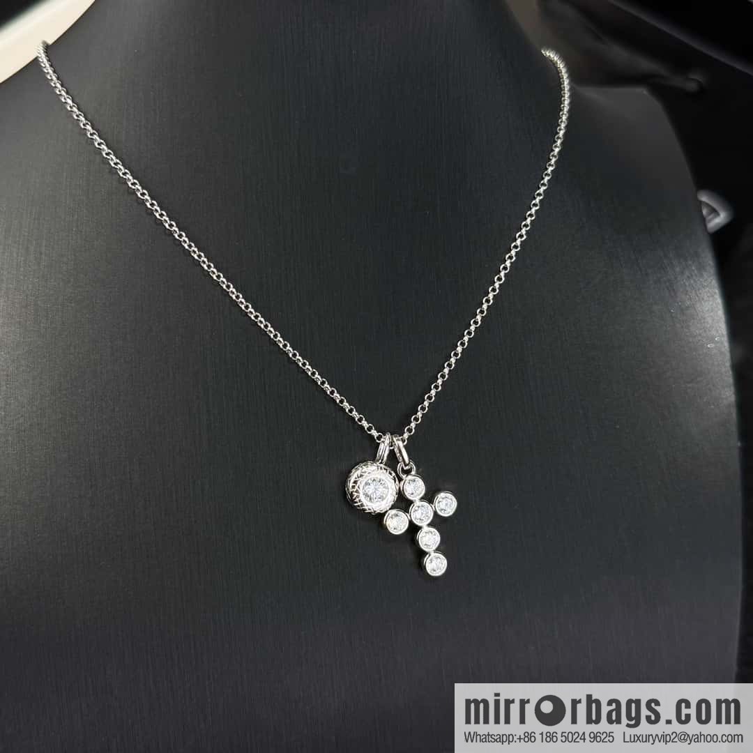 ❗New ❗ ☀ original order a ☀ new round diamond cross necklace ☀