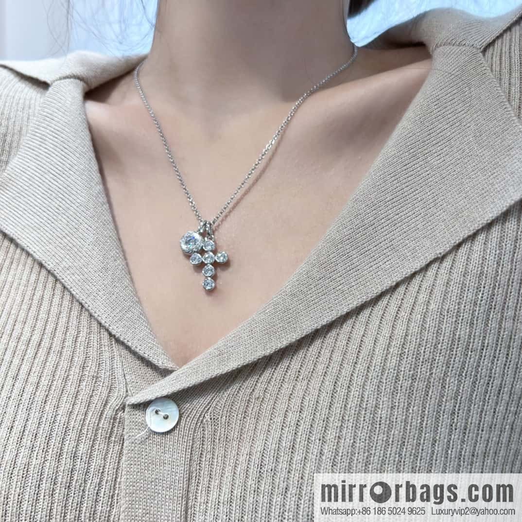 ❗New ❗ ☀ original order a ☀ new round diamond cross necklace ☀