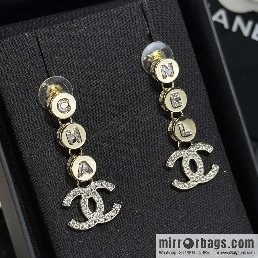 ❗️New ❗️☀️ new ☑️ chanel c4 double c round letter stud earrings ☀️