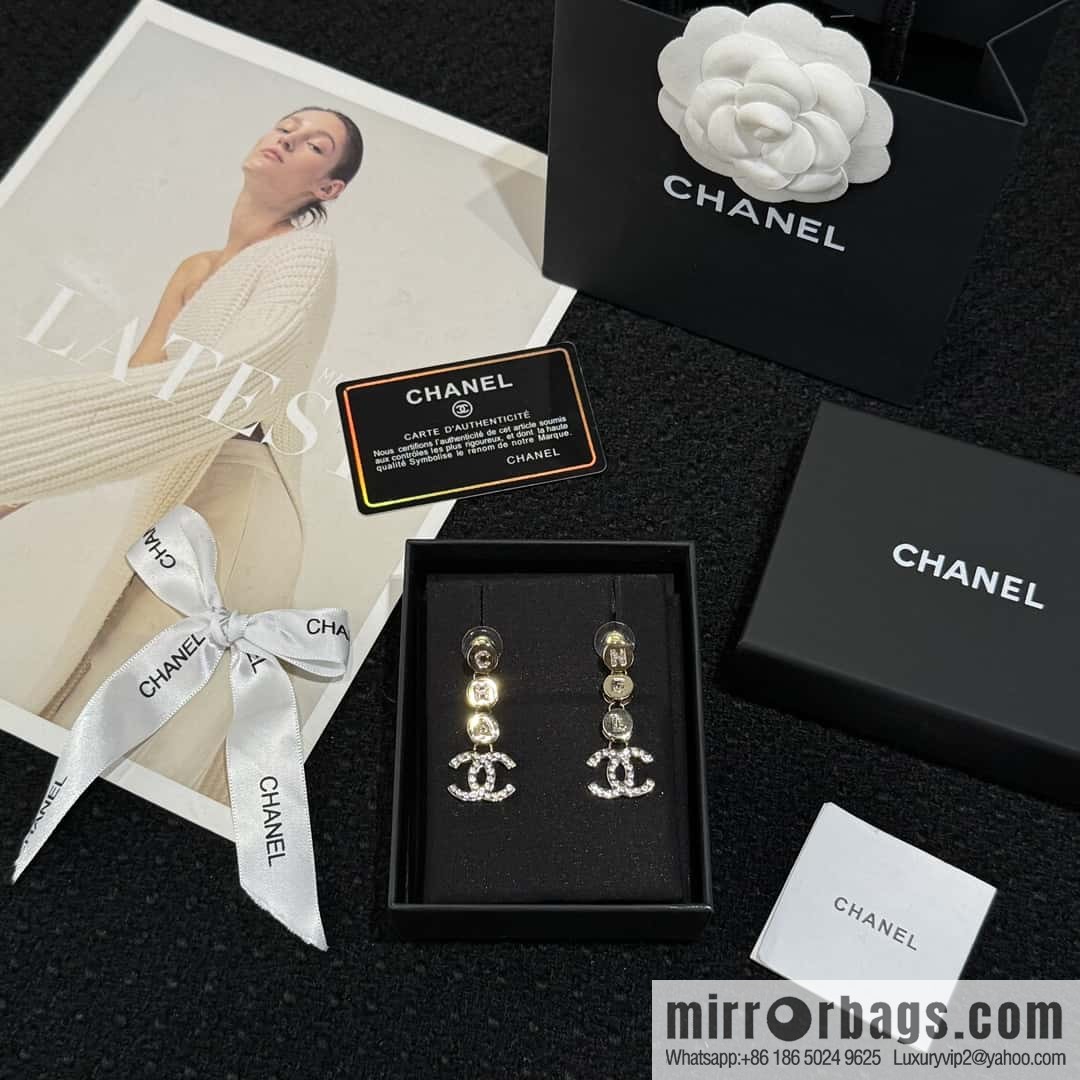 ❗️New ❗️☀️ new ☑️ chanel c4 double c round letter stud earrings ☀️