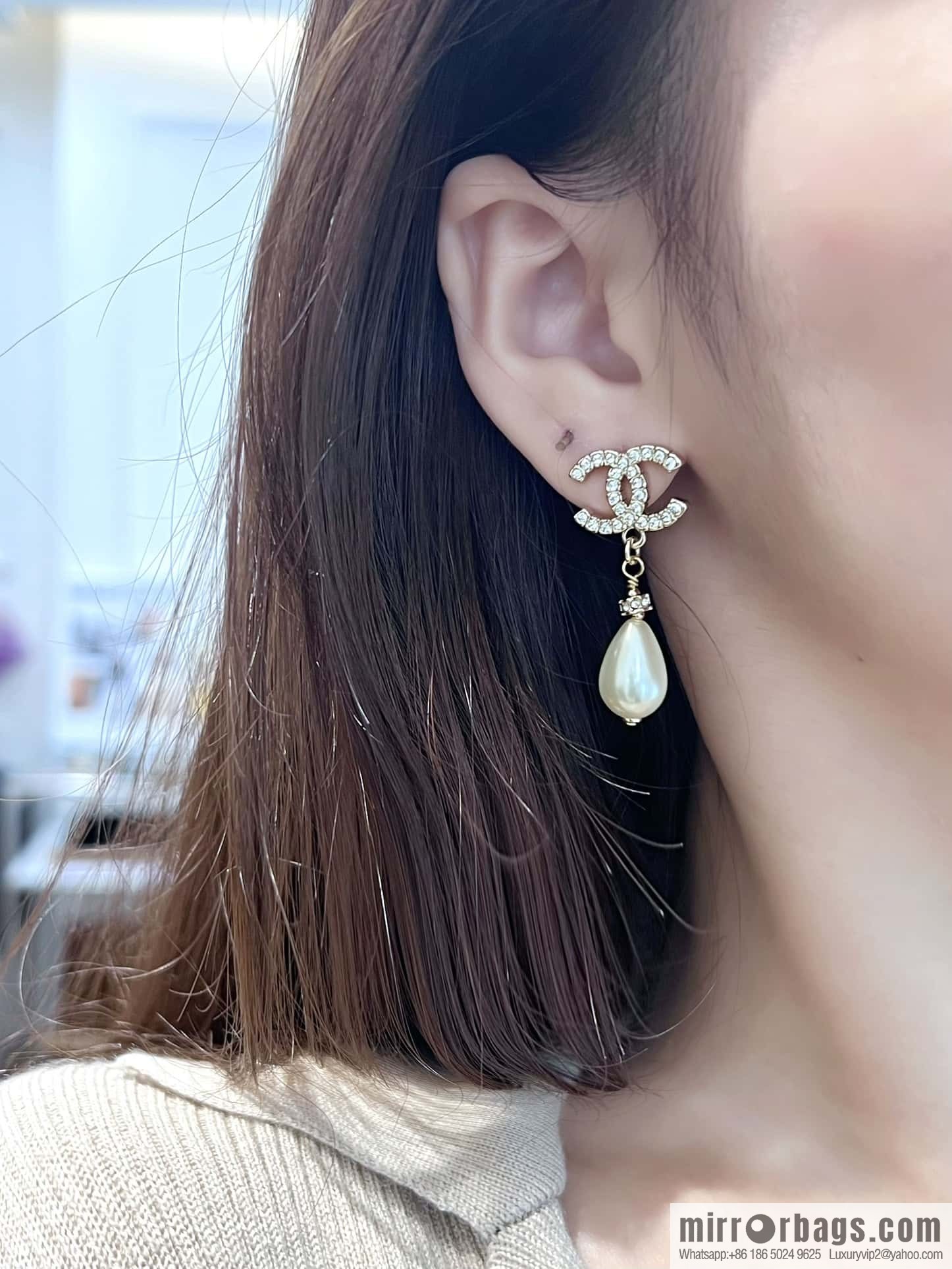 ❗️New ❗️☀️ New ☑️ Chanel c2 double c water drop pearl stud earrings ☀️