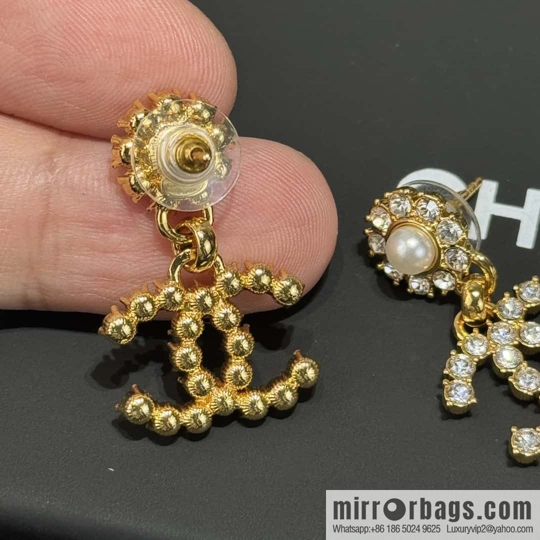 ❗️New ❗️☀️ new ☑️ chanel c2 double c full diamond stud earrings ☀️