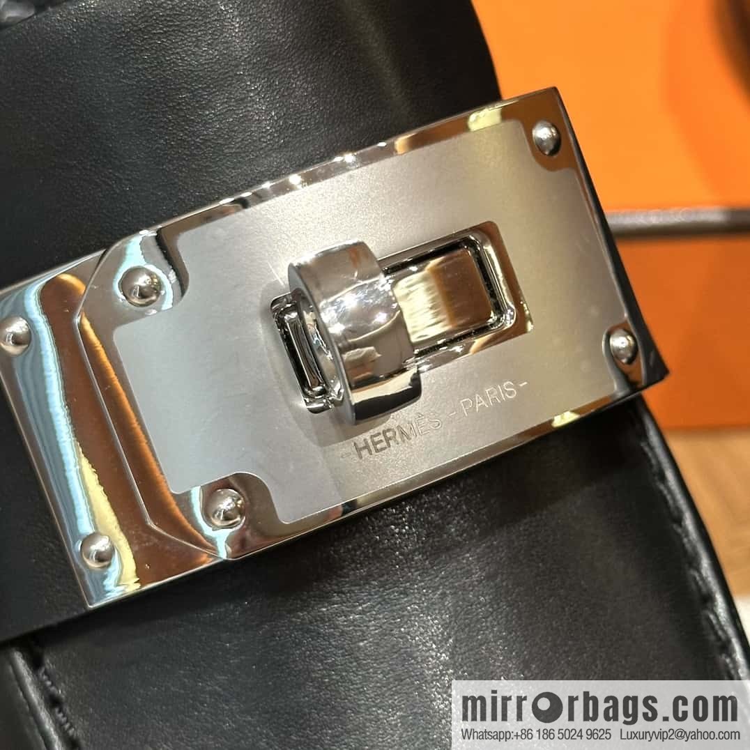 HERMES 101 Hot loafer, black/89/Noir calfskin/Calfskin