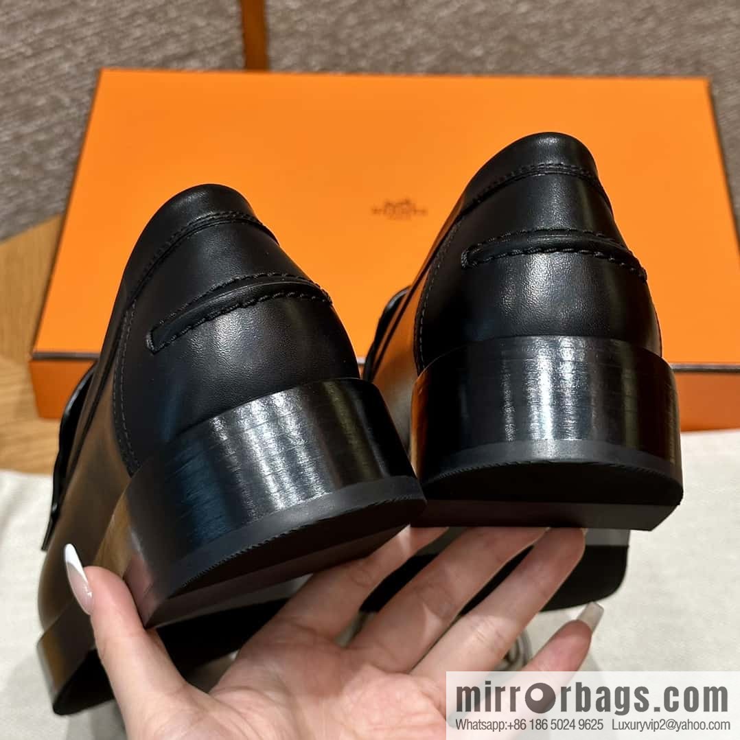 HERMES 101 Hot loafer, black/89/Noir calfskin/Calfskin