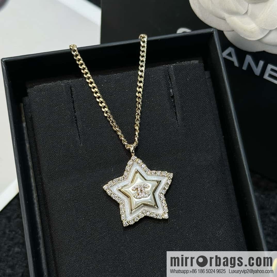❗️New ❗️☀️ New ☑️ Chanel pentagram ⭐ star necklace ☀️