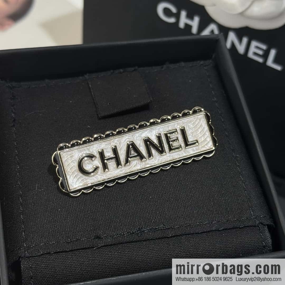 ❗️New ❗️ ☀️ new ☑️ Chanel brand letter brooch ☀️