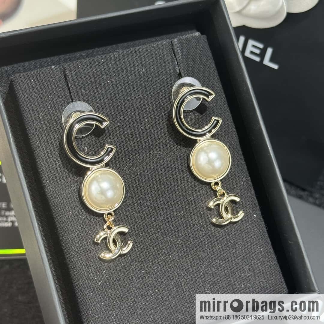 ❗️New ❗️☀️ new ☑️ chanel c3 double c pearl stud earrings ☀️