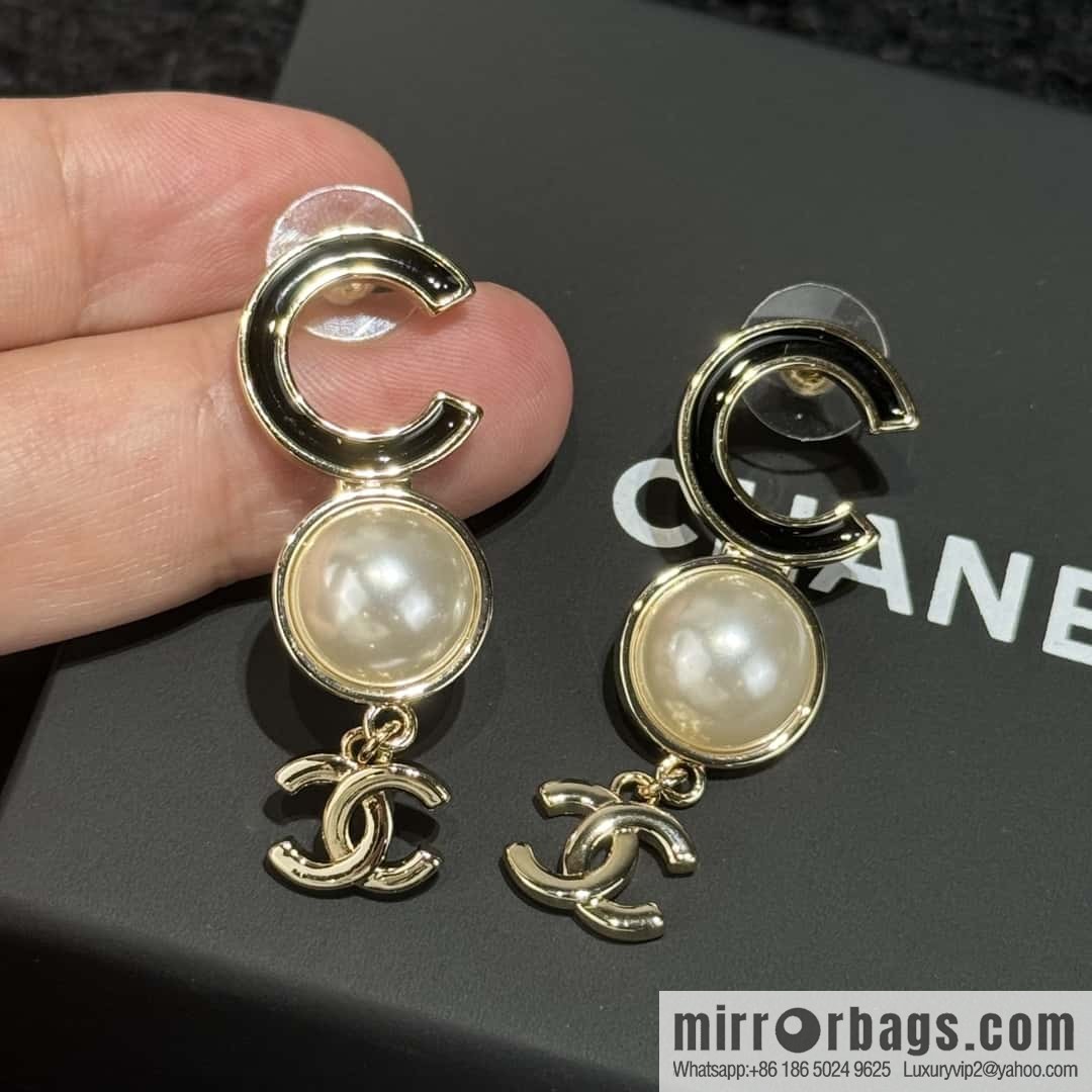 ❗️New ❗️☀️ new ☑️ chanel c3 double c pearl stud earrings ☀️