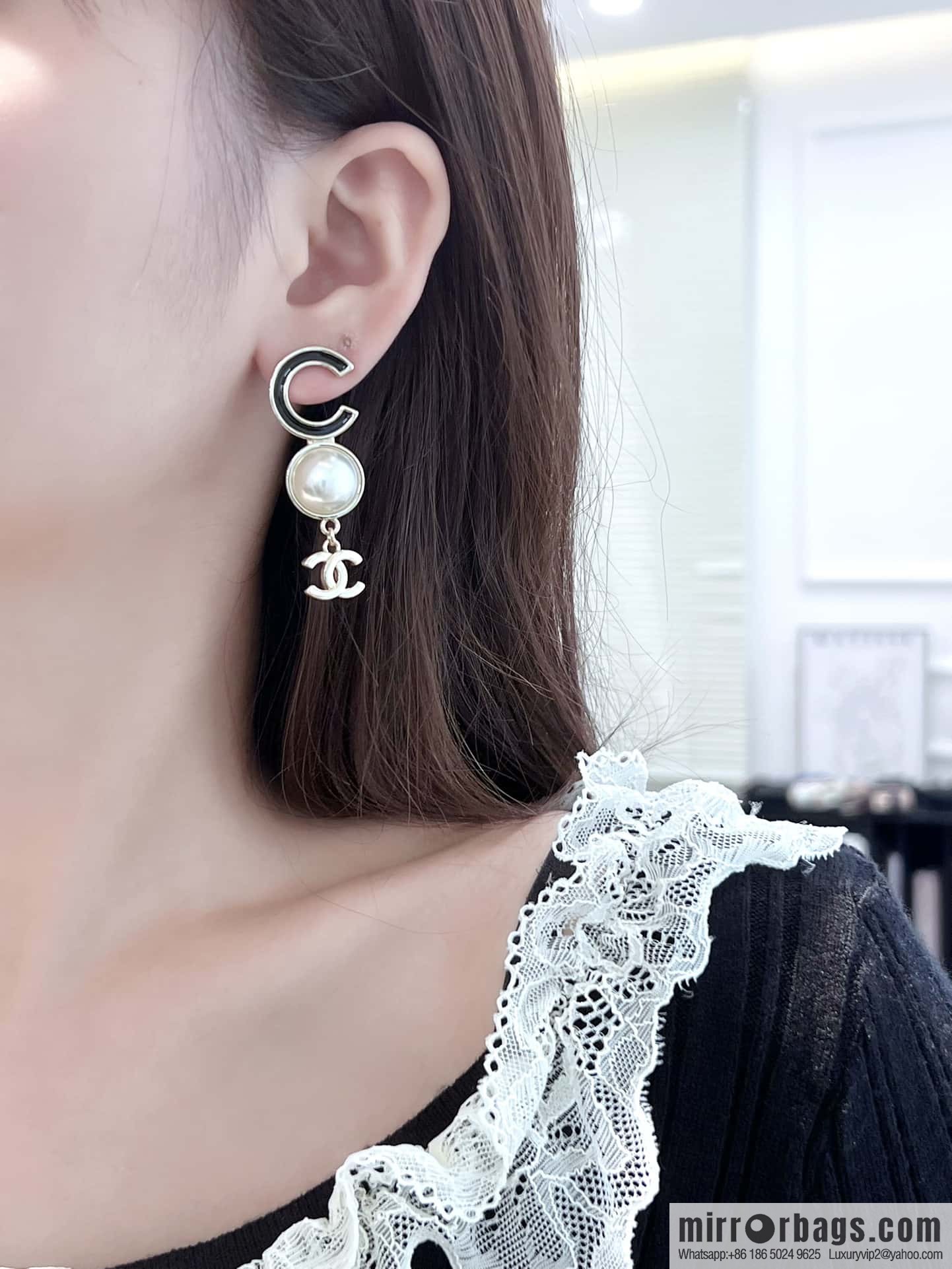 ❗️New ❗️☀️ new ☑️ chanel c3 double c pearl stud earrings ☀️