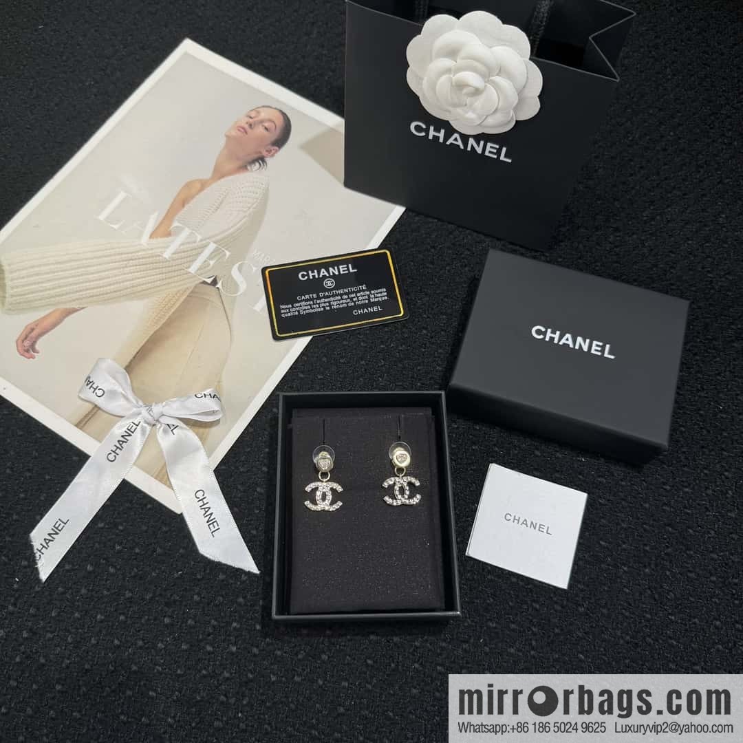 ❗️New ❗️☀️ new ☑️ chanel c2 double c peach heart love stud earrings ☀️