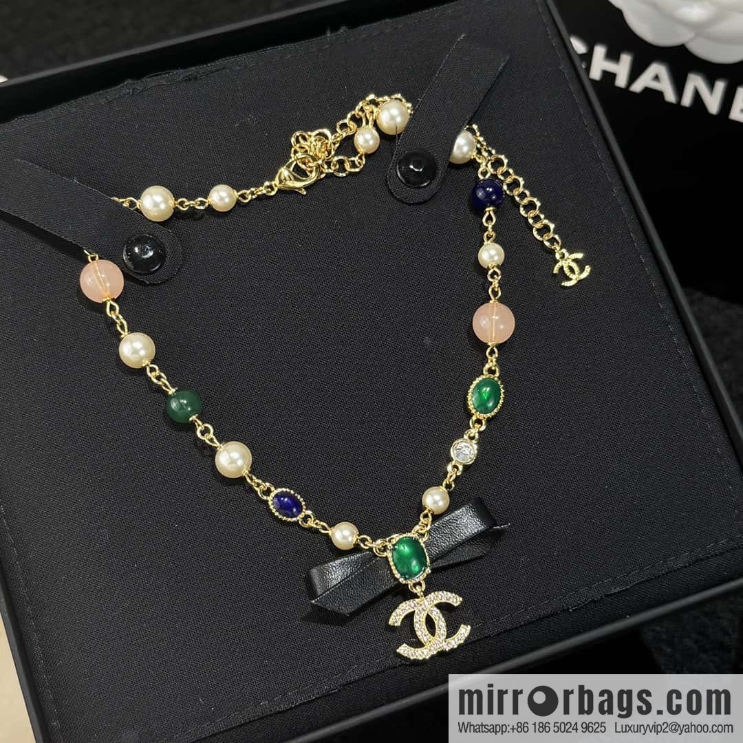 ❗️New ❗️ ☀️ New ☑️ Chanel Emerald Bow Necklace ☀️