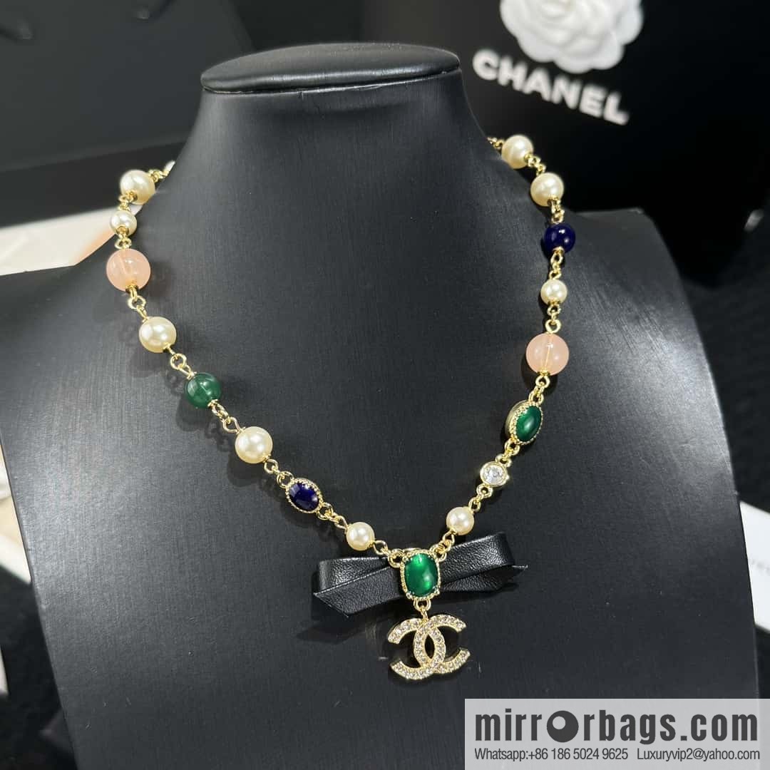 ❗️New ❗️ ☀️ New ☑️ Chanel Emerald Bow Necklace ☀️
