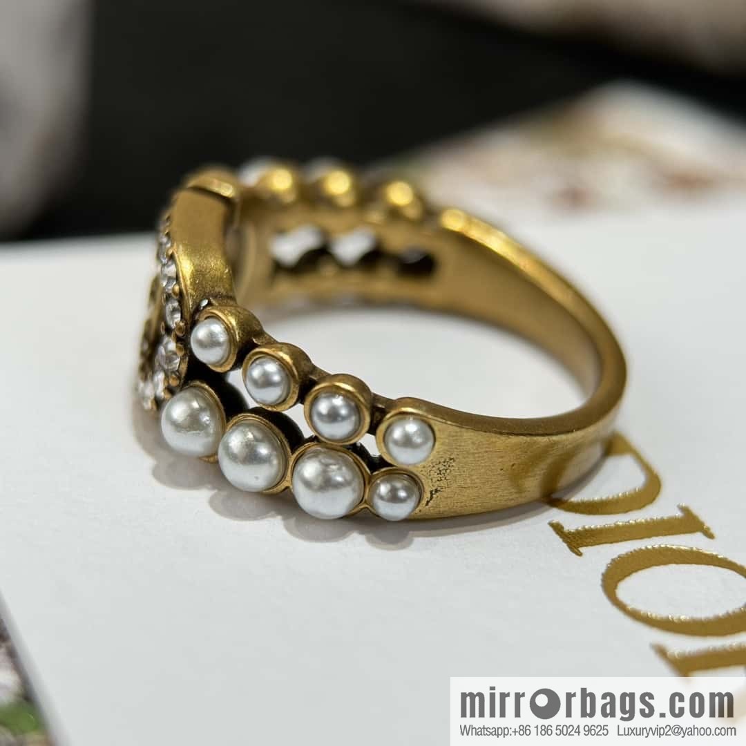 New ☑️ DIOR CD Pearl Ring