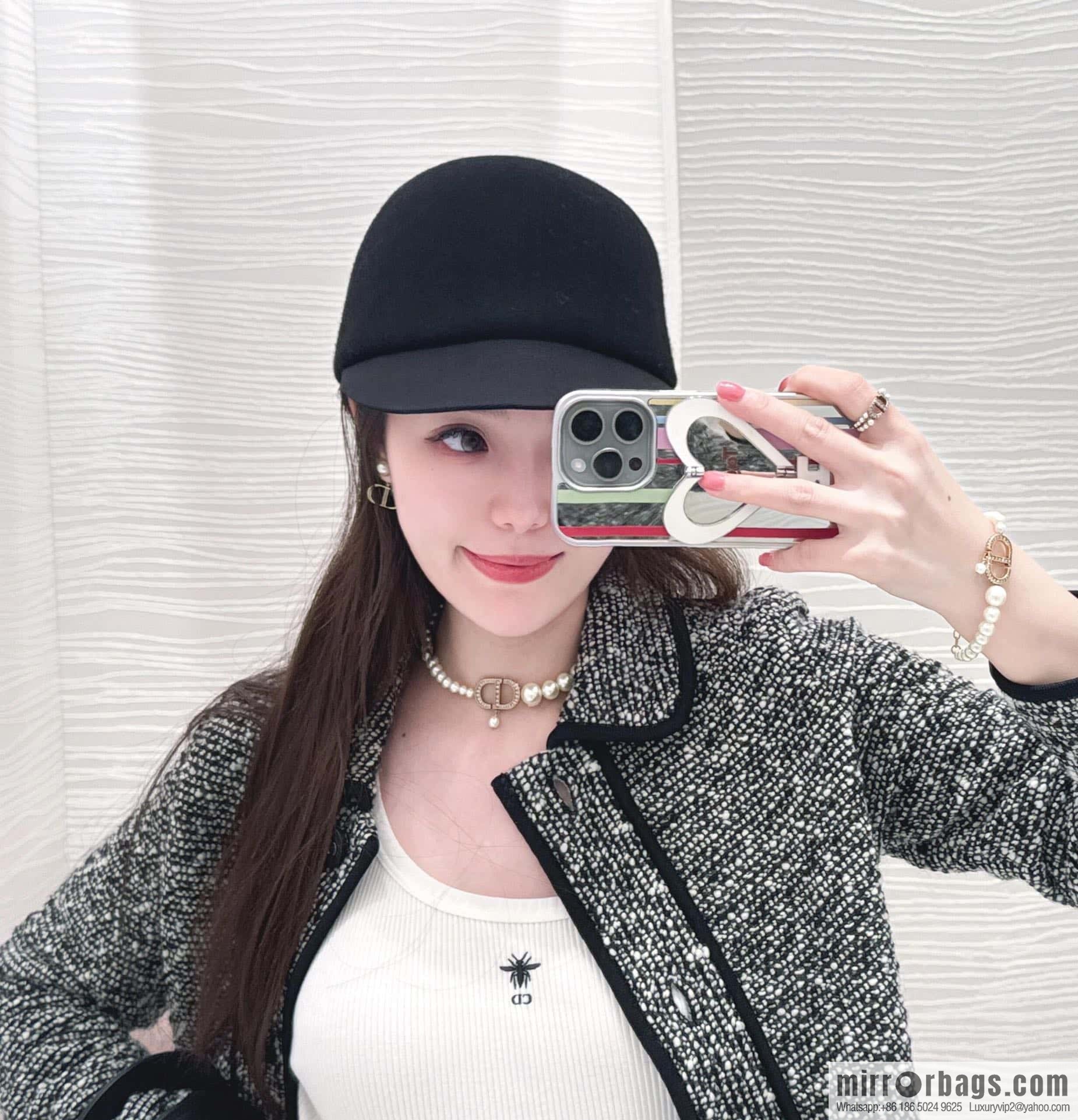 New ☑️ DIOR pearl necklace