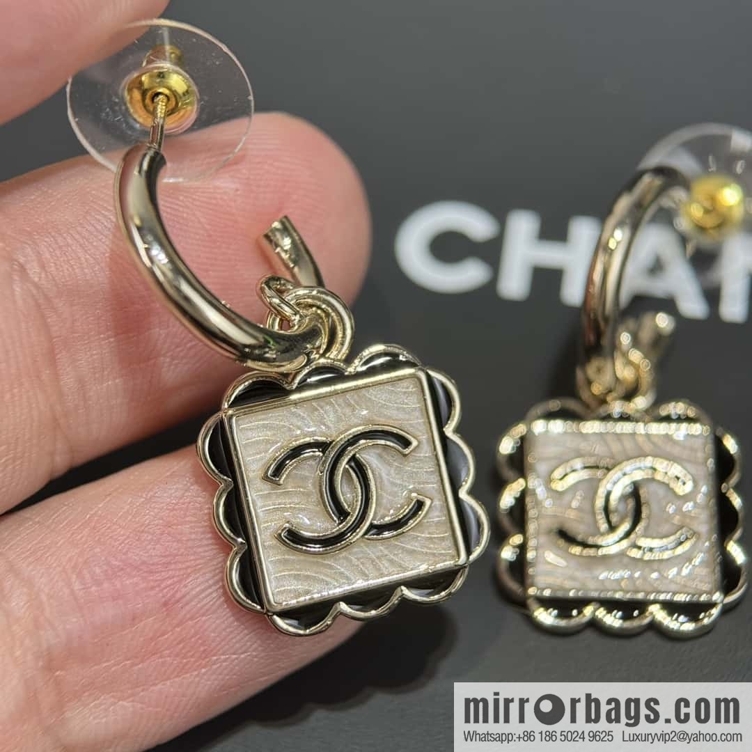 ❗️New ❗️ ☀️ new ☑️ chanel c2 double c square stud earrings ☀️