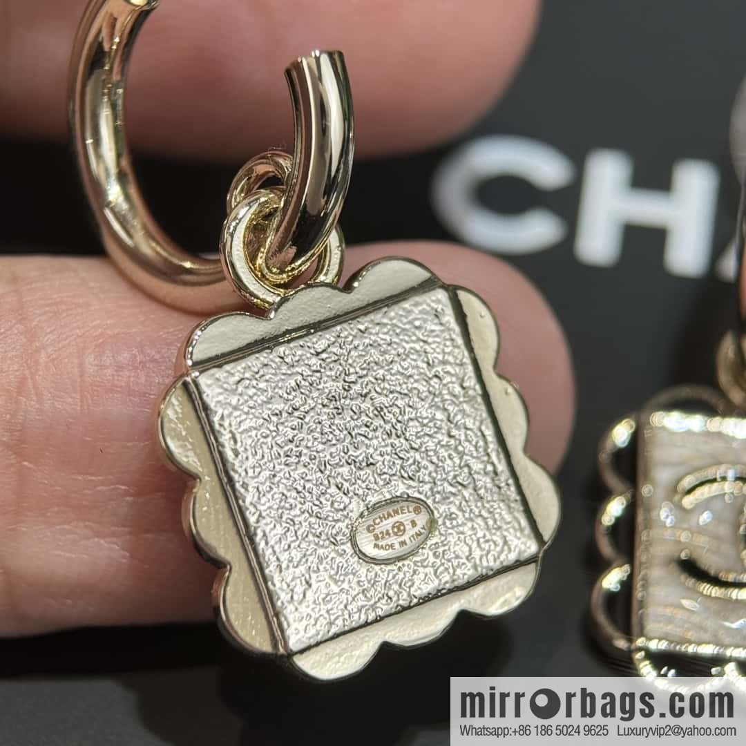 ❗️New ❗️ ☀️ new ☑️ chanel c2 double c square stud earrings ☀️