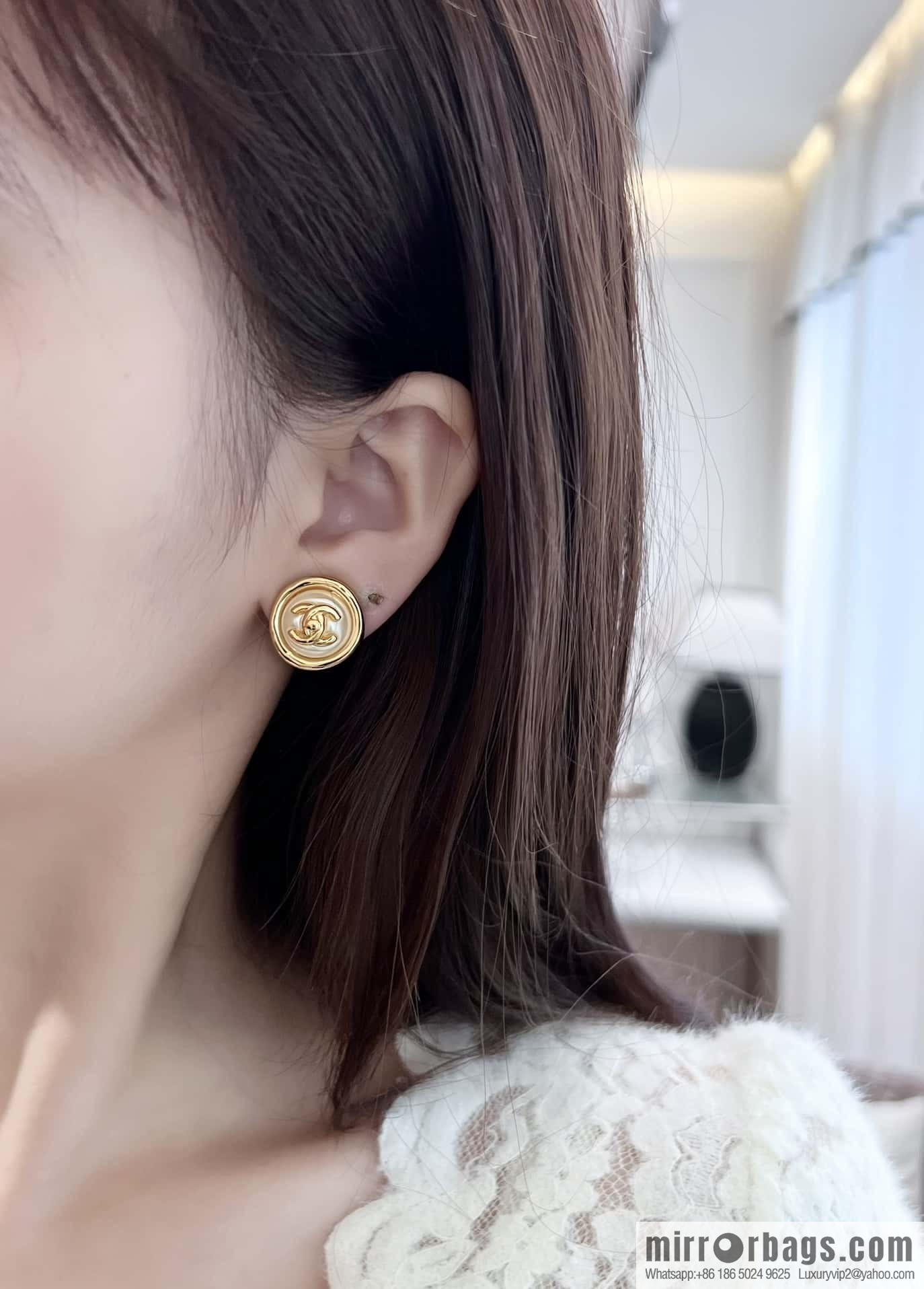 ❗️New ❗️☀️ new ☑️ chanel c1 double c round stud earrings ☀️