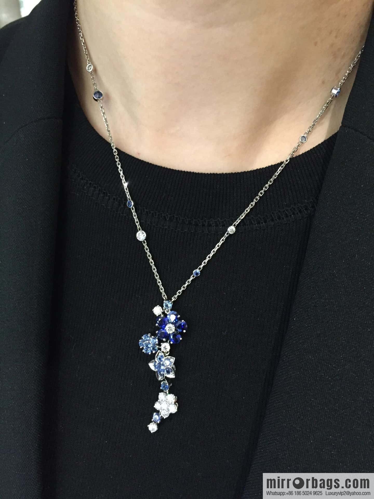 Van Cleef & Arpels A Midsummer Night's Dream Folie des Pres Necklace