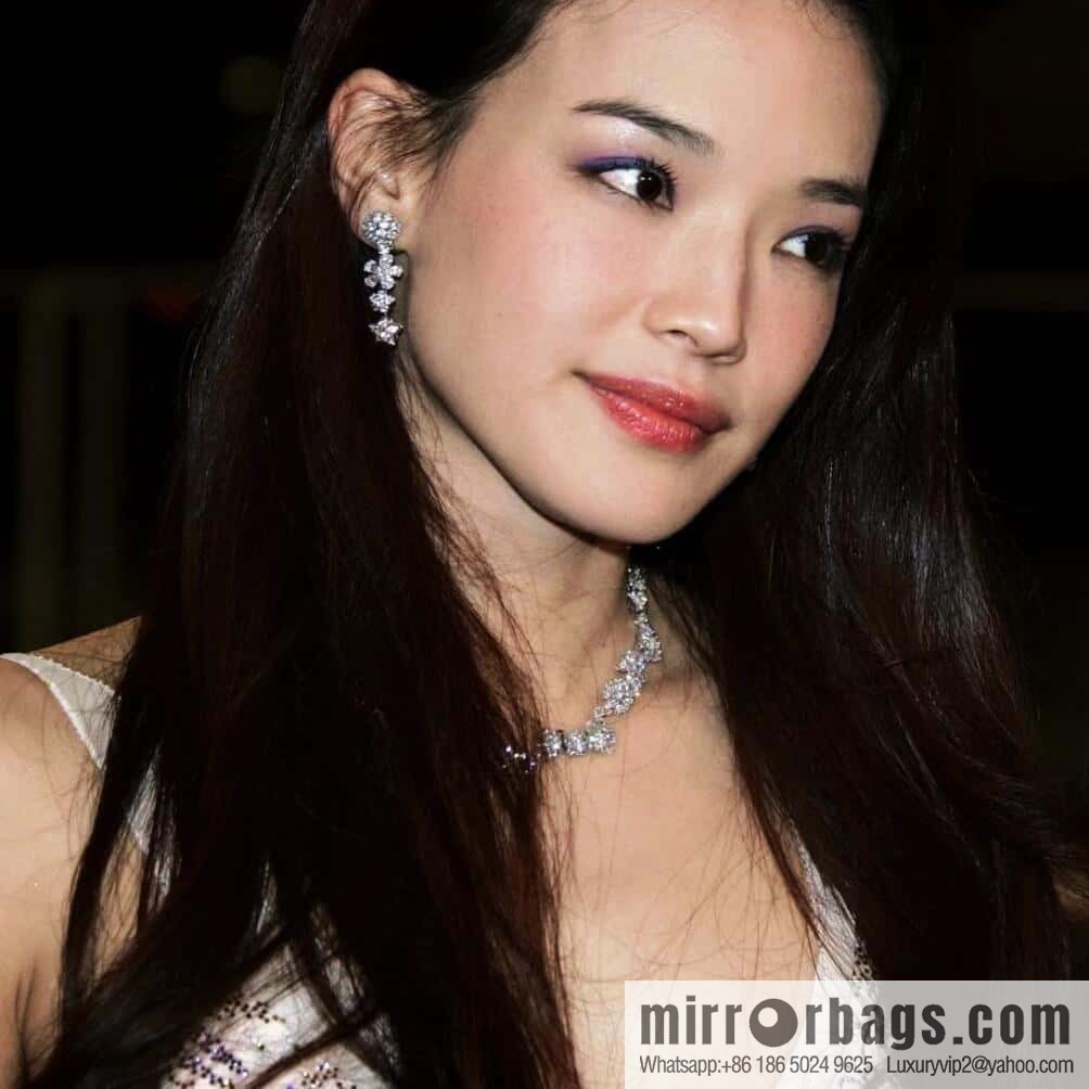 Van Cleef & Arpels A Midsummer Night's Dream Folie des Pres Necklace
