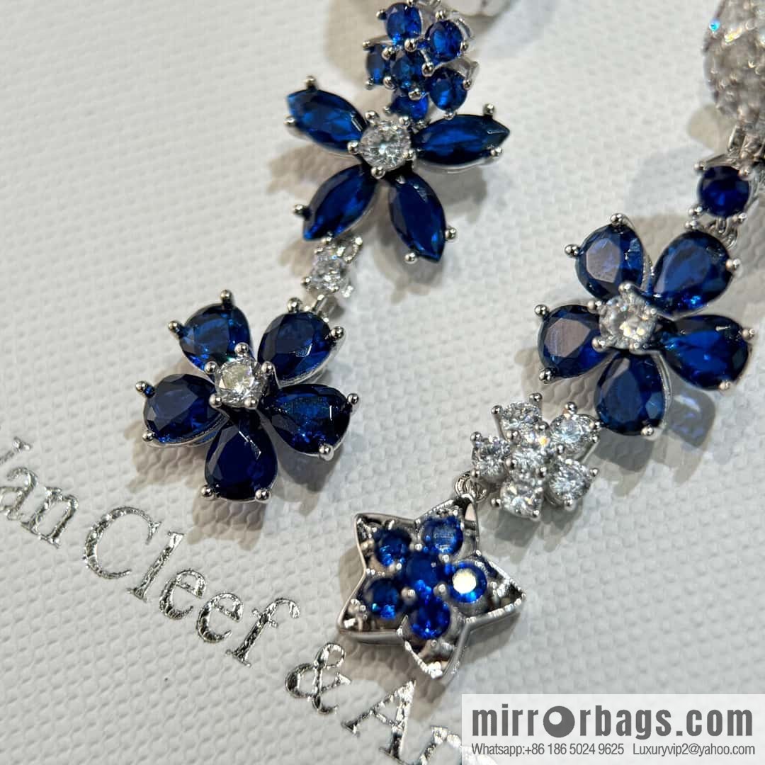 ❗️New ❗️ ☀️ Van Cleef & Arpels A Midsummer Night's Dream Folie des Pres Earrings Earrings ☀️