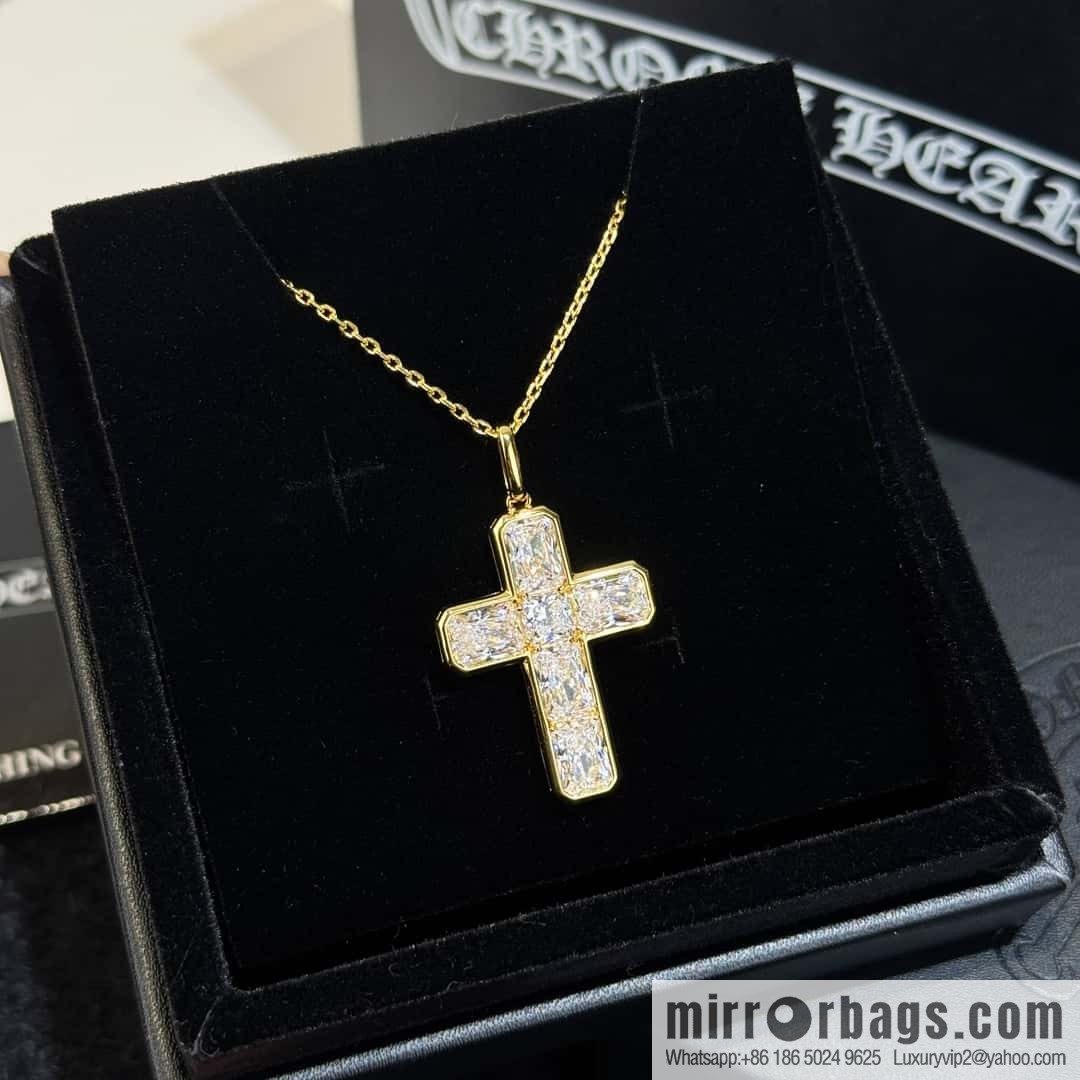❗New ❗ ☀ New Cross Diamond Necklace ☀