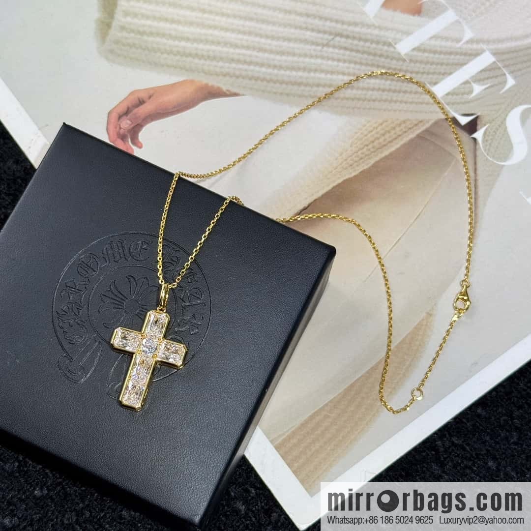 ❗New ❗ ☀ New Cross Diamond Necklace ☀