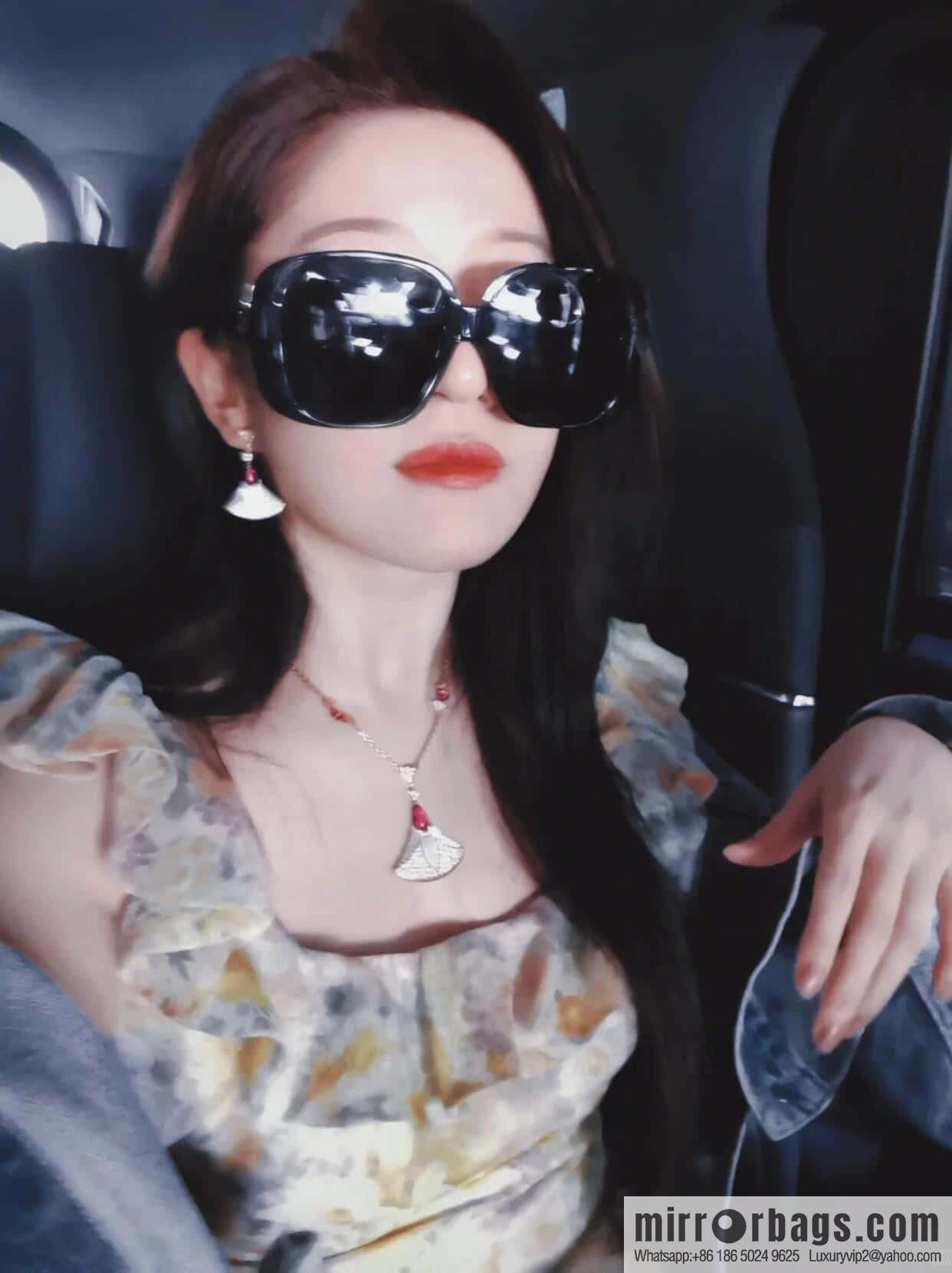 ❗️New ❗️ ☀ BVLGARI DIVAS'DREAM Liu Yifei same fan stud earrings ☀️