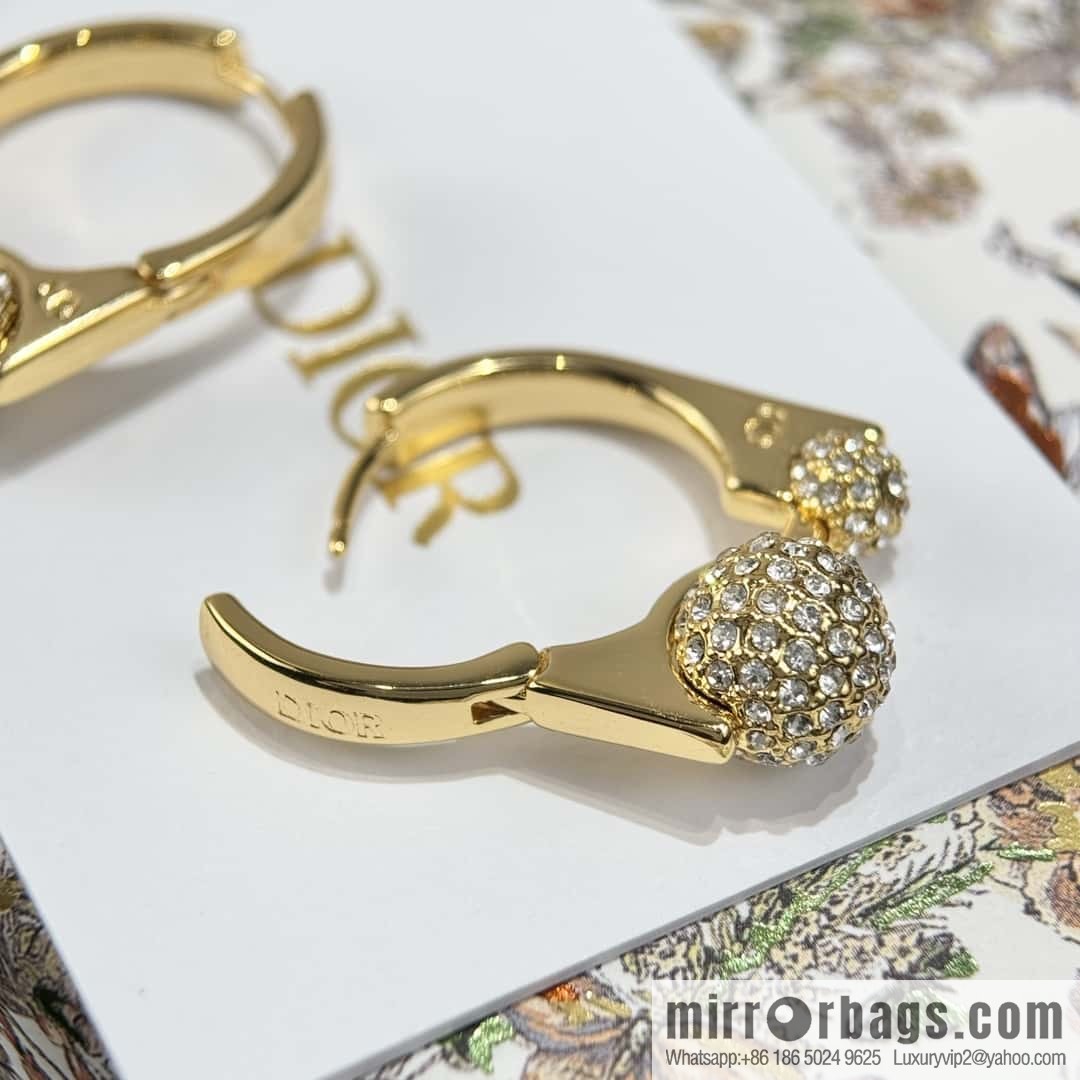 New ☑️ Dior full diamond stud earrings